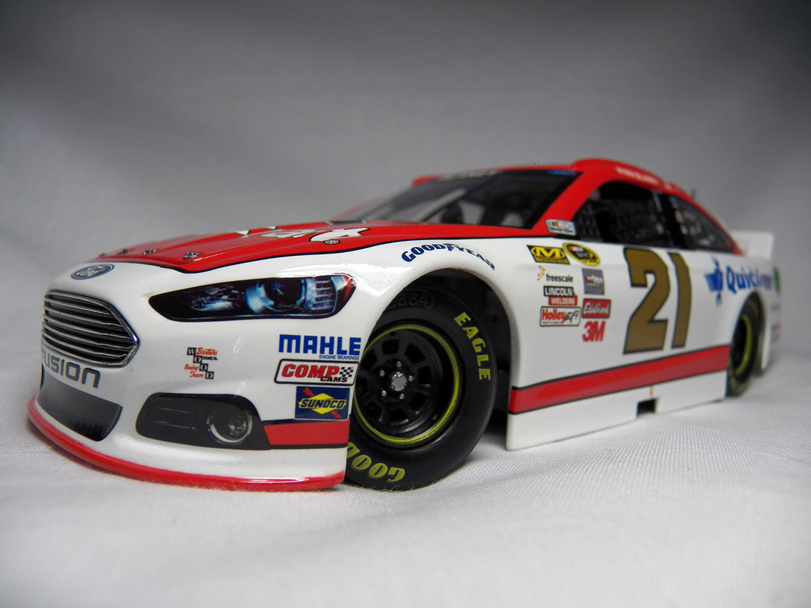 Illustration for article titled Lionel Racing 1/24 Scale Ryan Blaney NASCAR