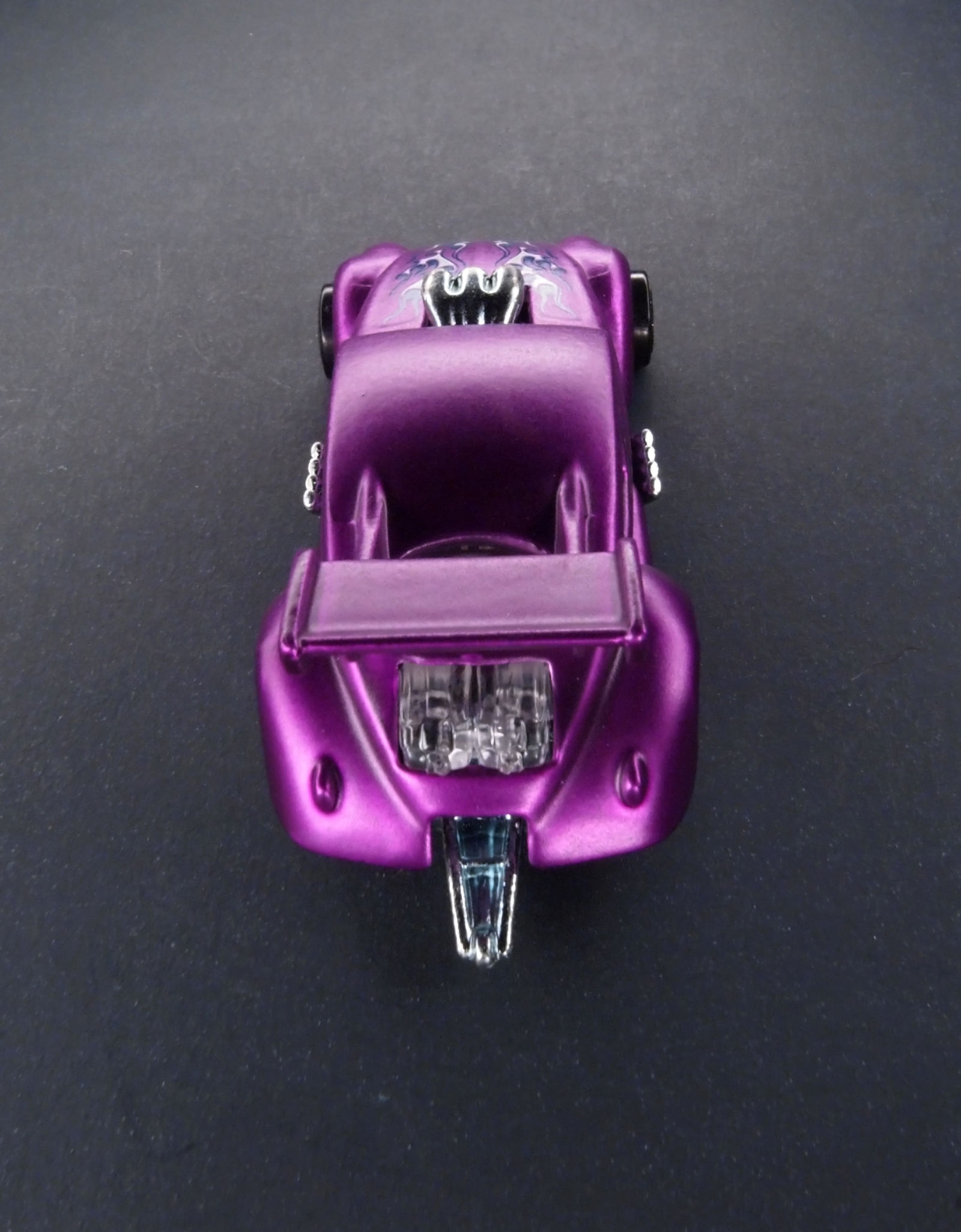 Illustration for article titled LaLD Car Week: Purple Bug