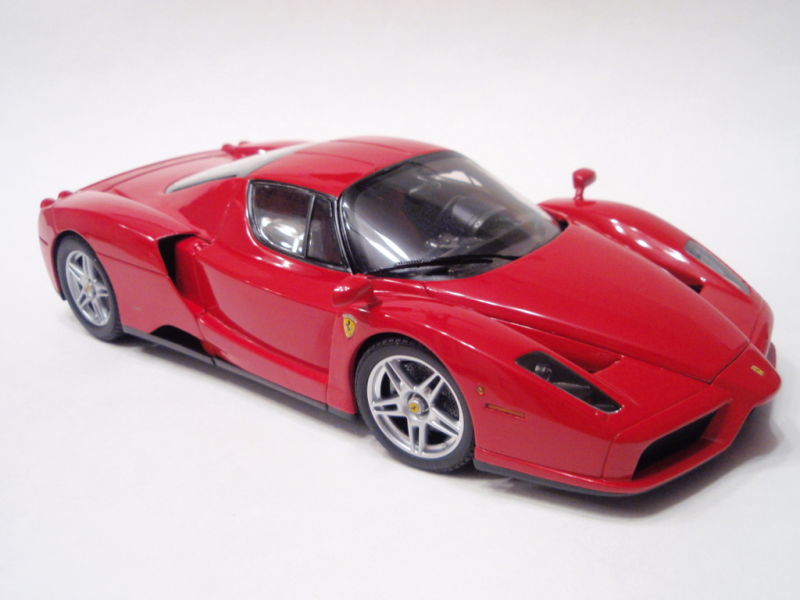 Illustration for article titled Supercar Sunday: BBR Ferrari Enzo Ferrari