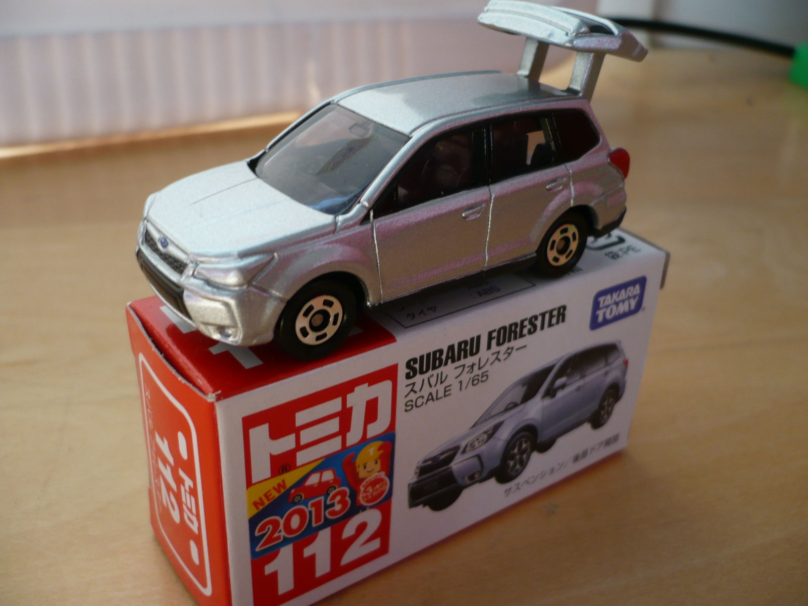 Illustration for article titled Tomica Tuesday: Photoshoot Edition