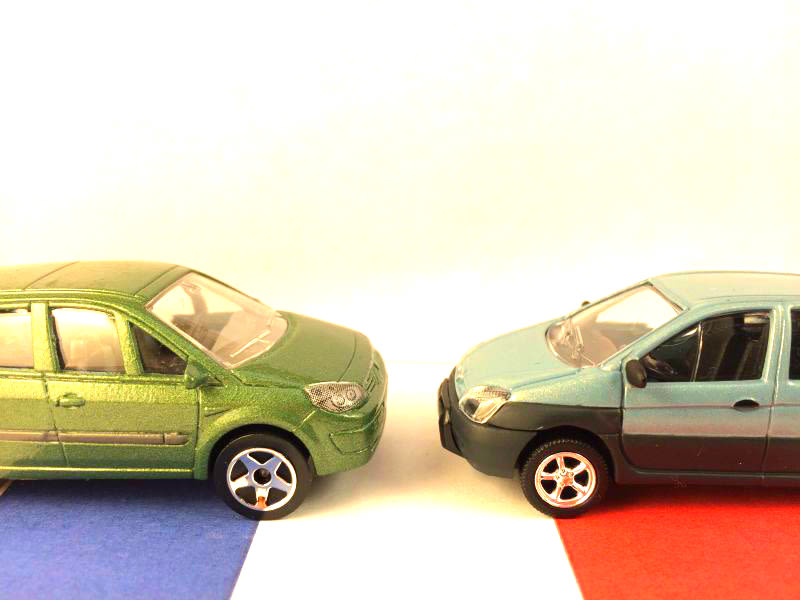 Illustration for article titled French Friday: Tiny MPVs Edition!