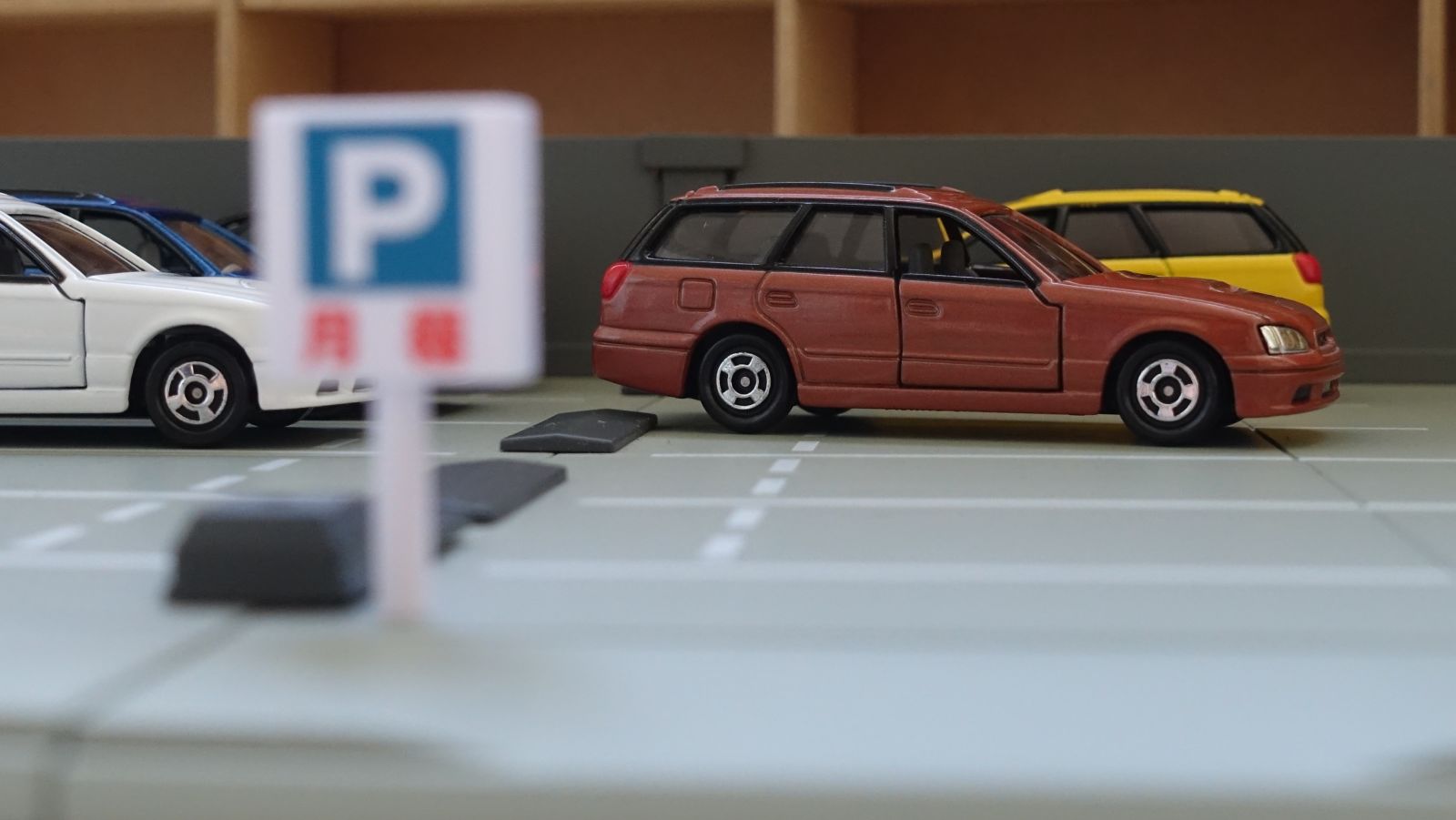 Illustration for article titled Wagon Wednesday: Subaru Legacy Touring Wagon from Tomica