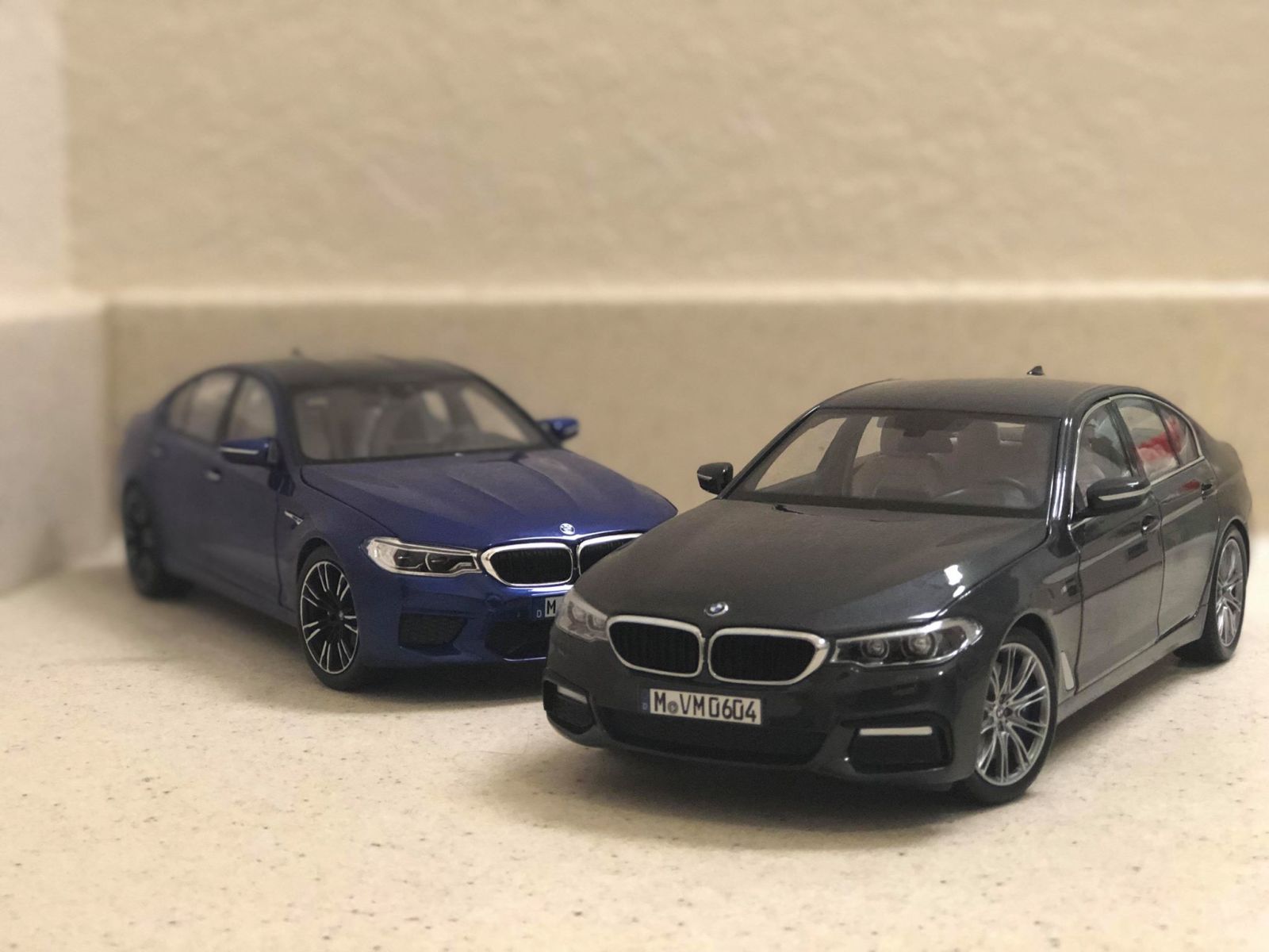 Illustration for article titled Kyosho 1/18 2017 BMW 540i M-Sport (G30): the LaLD review