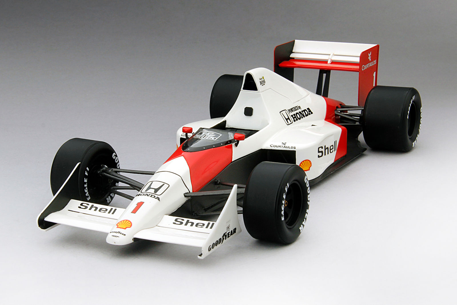 Illustration for article titled To Big Mac, Or Not To Big Mac: An Honest Assessment of TSMs 1:18 McLaren MP4/5