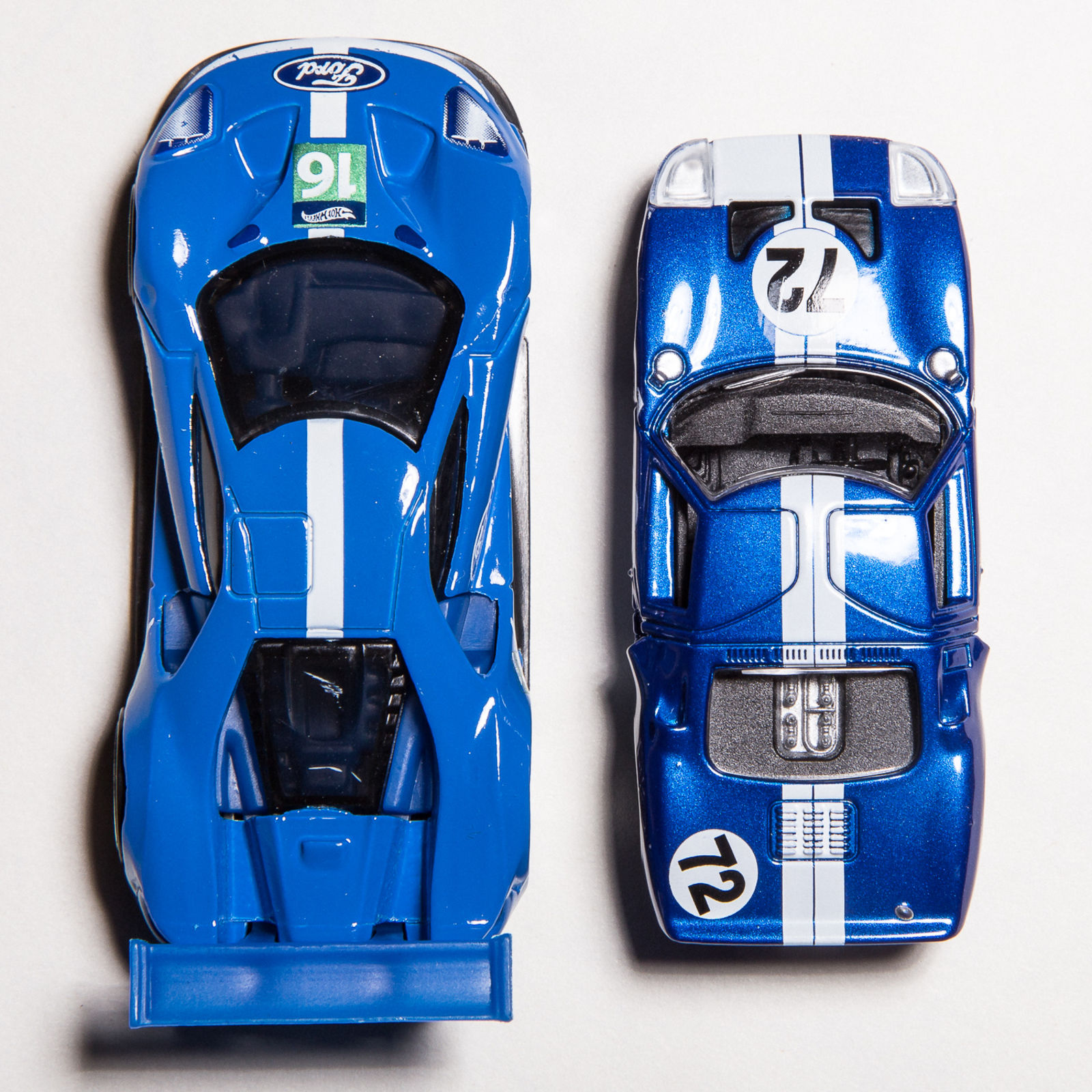 Illustration for article titled New  Old, Big  Small—Ford GT/GT40