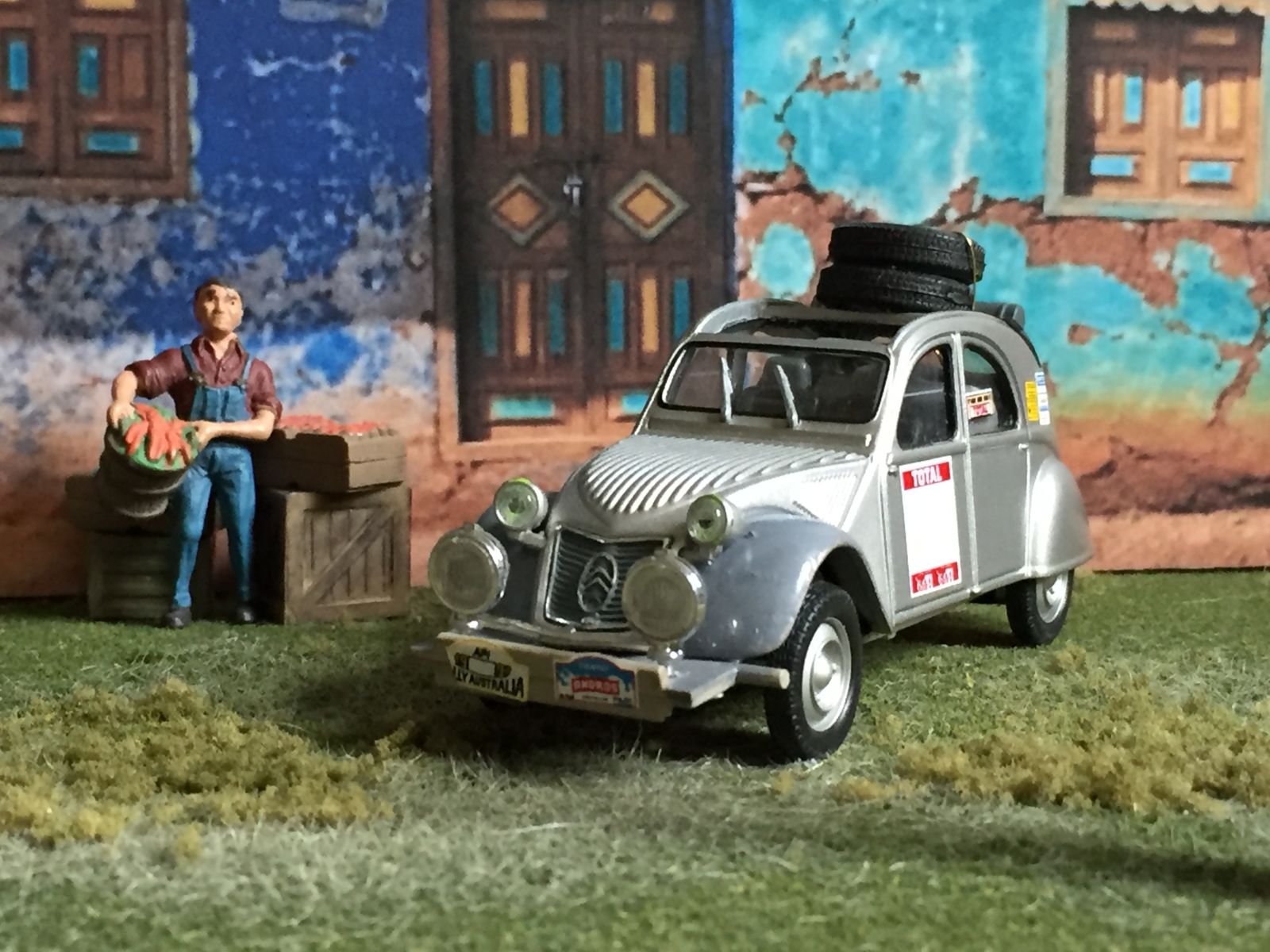 Illustration for article titled 1949 Citroen 2CV in Rally Australia livery