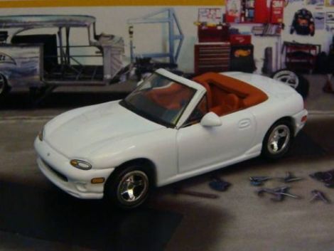 Illustration for article titled [WANT] The elusive NB2 Miata diecast