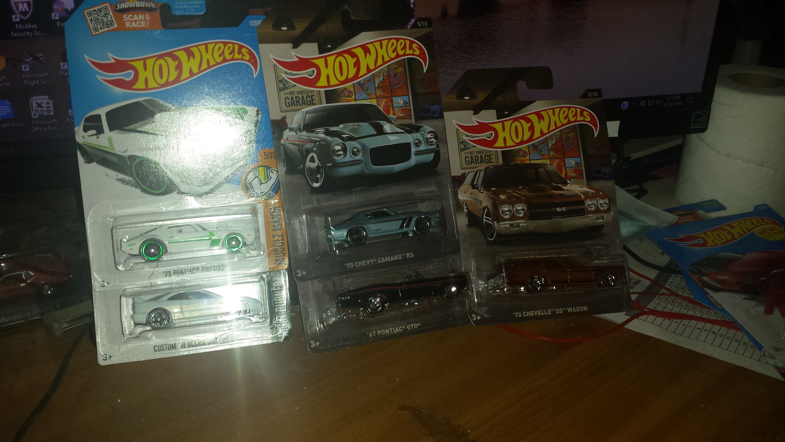 Got some more of the Garage Series and a early second gen Trans Am, plus that Integra is nice.