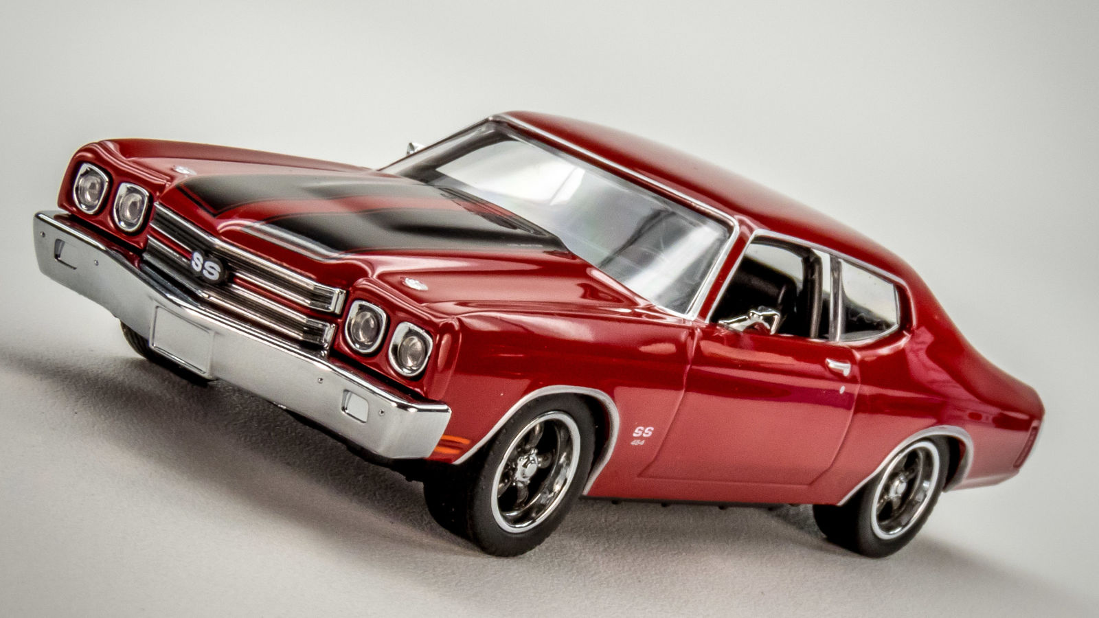 Illustration for article titled Video Review: GreenLight 70 Chevelle SS Fast  Furious 1:43 Scale