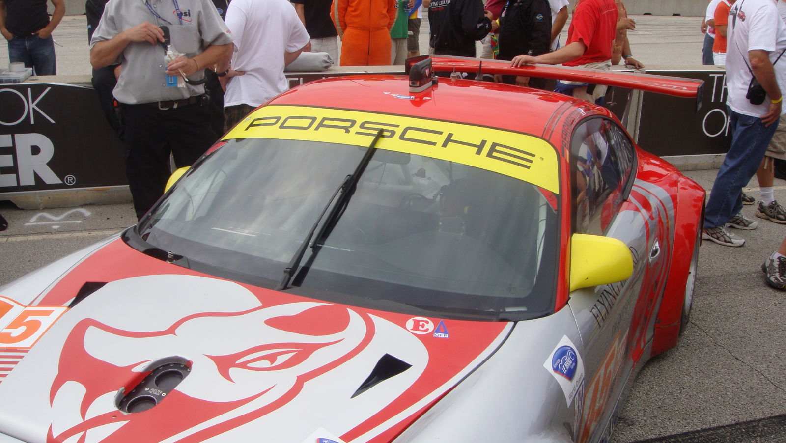 Back when ALMS was where it’s at. I couldn’t get a good shot bc of the crowd, but... Flying Lizard!