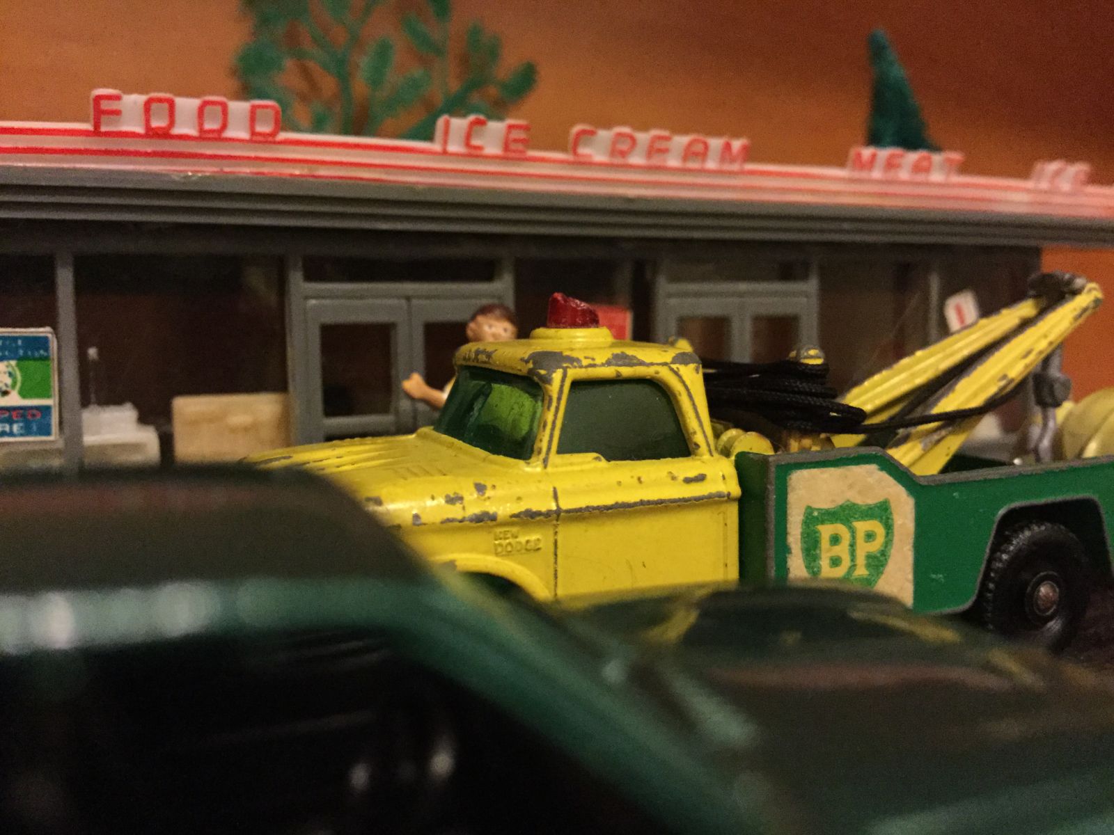 Lesney Dodge tow truck and grocery store