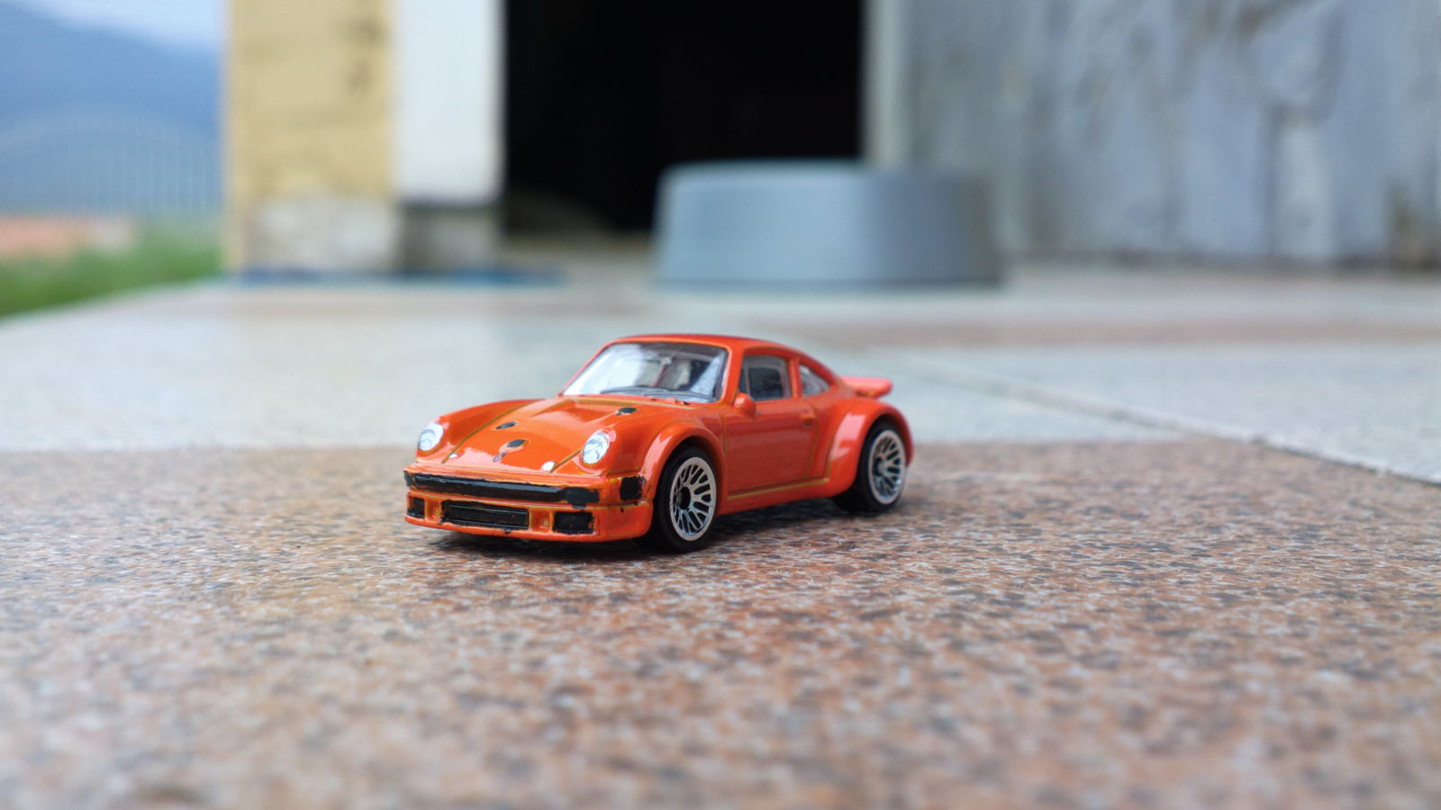 Illustration for article titled [Custom] Detailing a Porsche 934