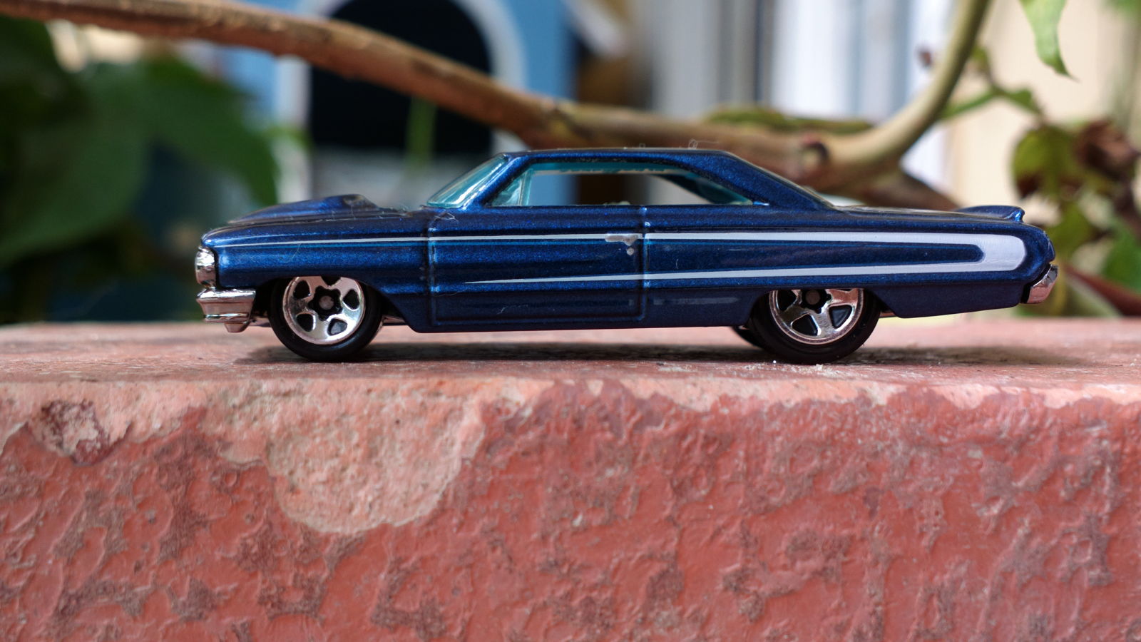 Illustration for article titled Custom 64 Ford Galaxie