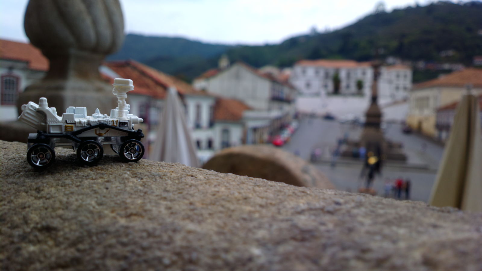 Illustration for article titled Roving Rover - Up and down the hills of Ouro Preto