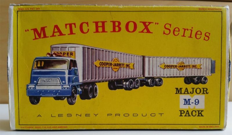Illustration for article titled [REVIEW] Lesney Matchbox Major Pack Interstate Double Freighter