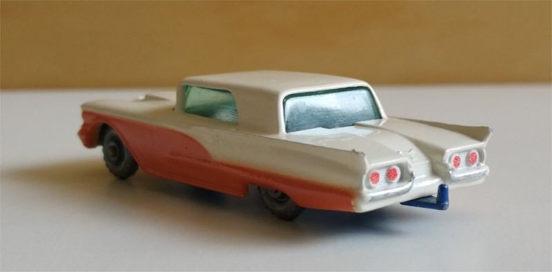 Illustration for article titled [REVIEW] Lesney Matchbox Ford Thunderbird