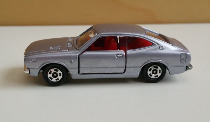 Illustration for article titled [REVIEW] Tomica Toyota Corolla 30 Levin