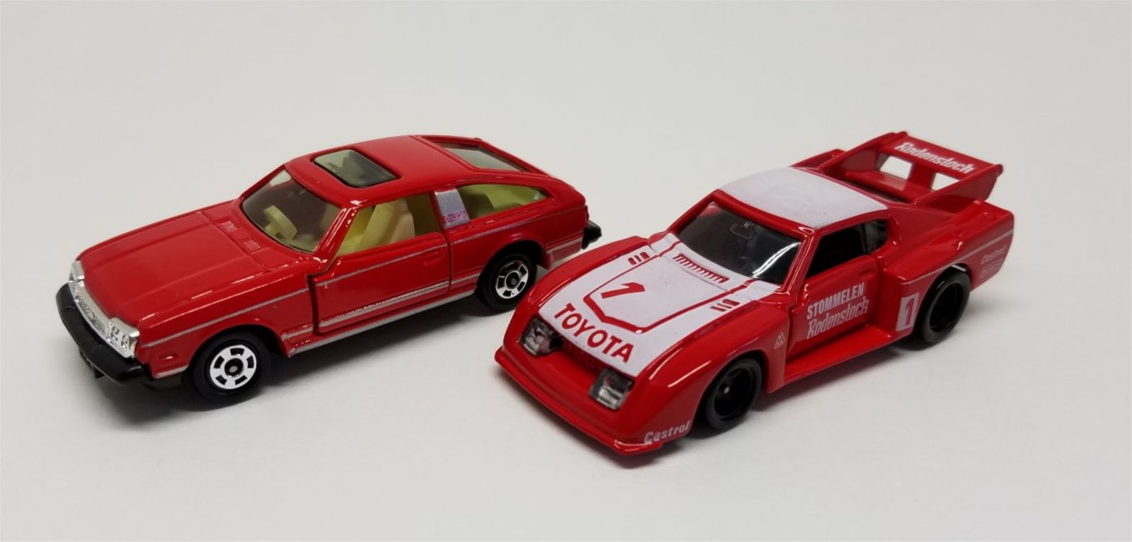 Illustration for article titled Surprise Saturday - Tomica Toyota Celica family reunion