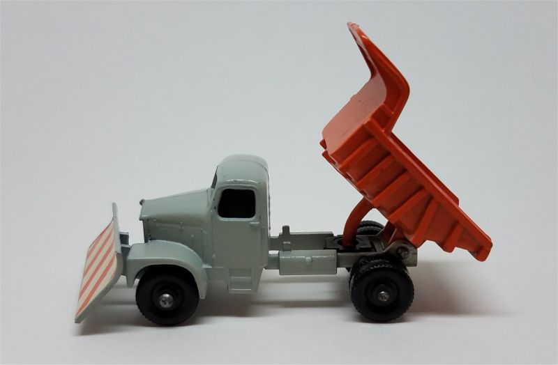 Illustration for article titled [REVIEW] Lesney Matchbox Scammell Mountaineer Snowplough