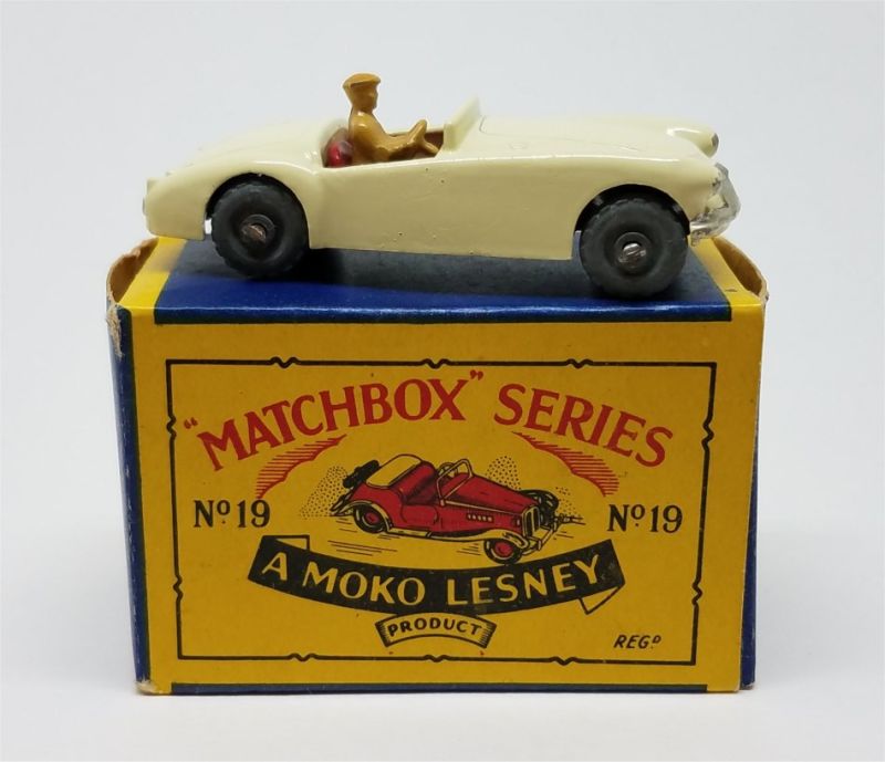Illustration for article titled [REVIEW] Lesney Matchbox MG MGA