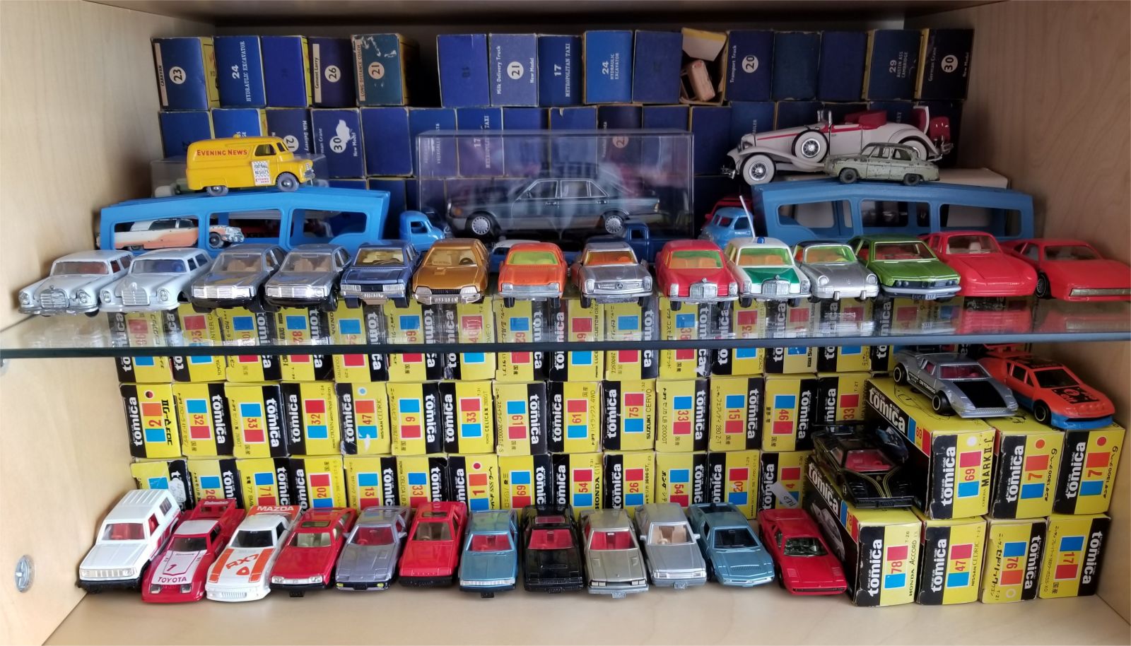 Tomica is especially crowded with more layers of boxes behind what is seen here