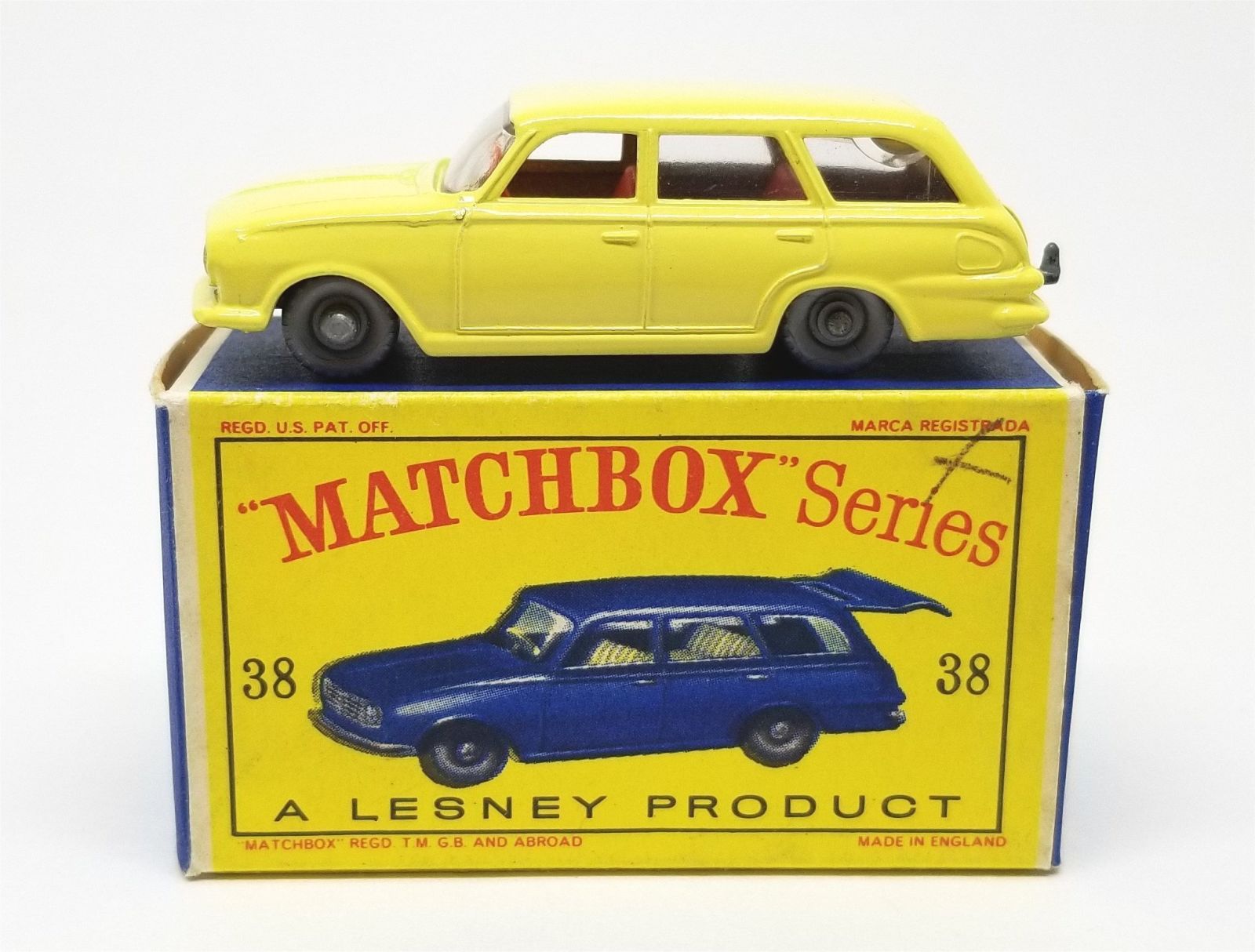 Illustration for article titled [REVIEW] Lesney Matchbox Vauxhall Victor Estate Car