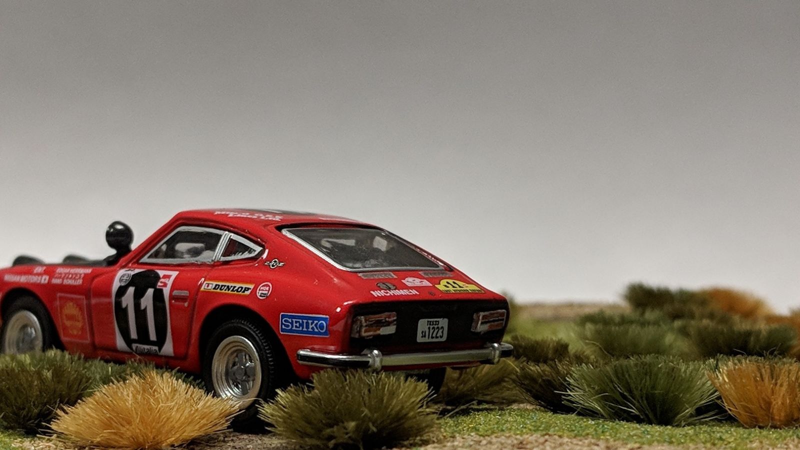 Illustration for article titled [REVIEW] Tomica Nissan Fairlady 240ZG Safari Rally Version