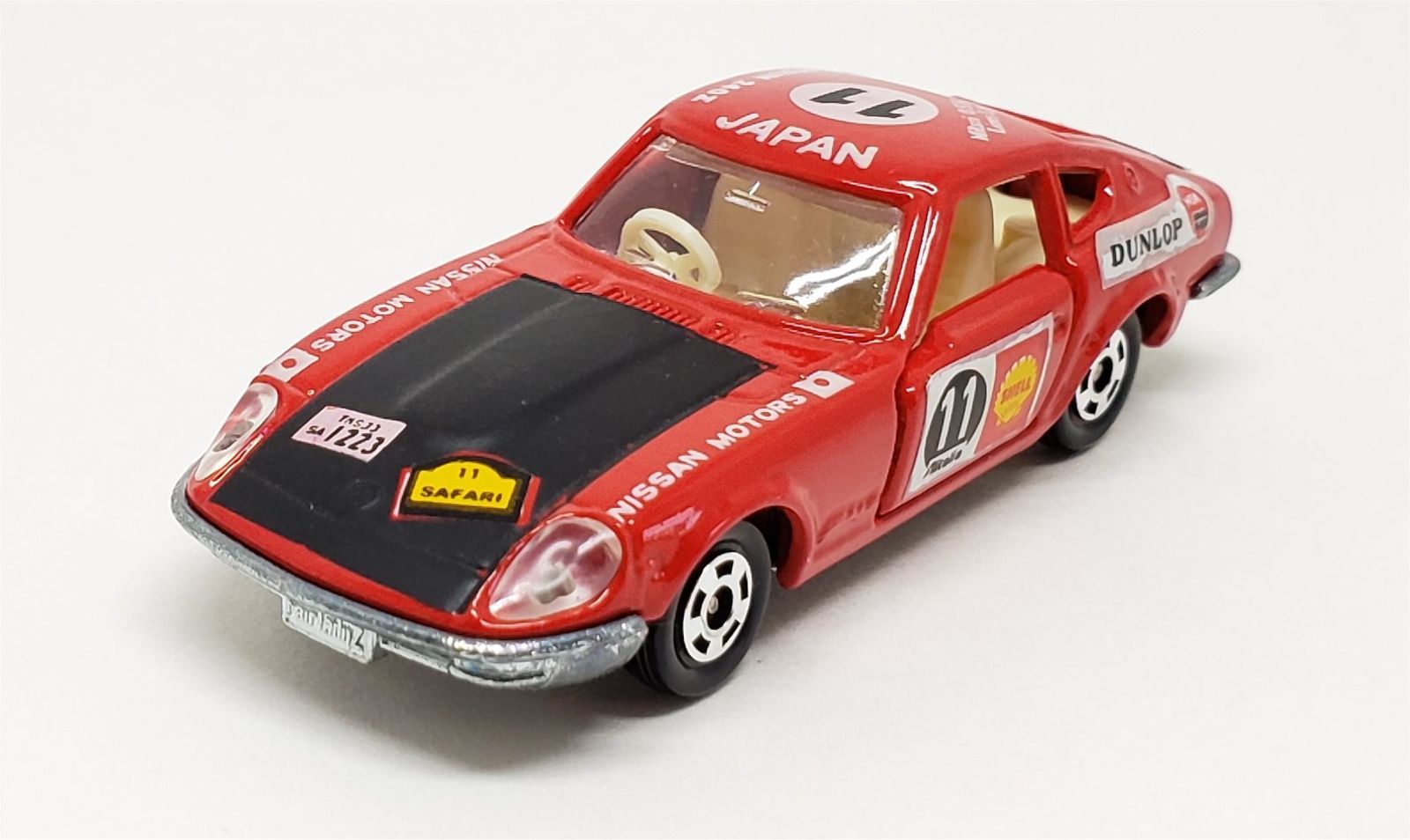 Illustration for article titled [REVIEW] Tomica Nissan Fairlady 240ZG Safari Rally Version