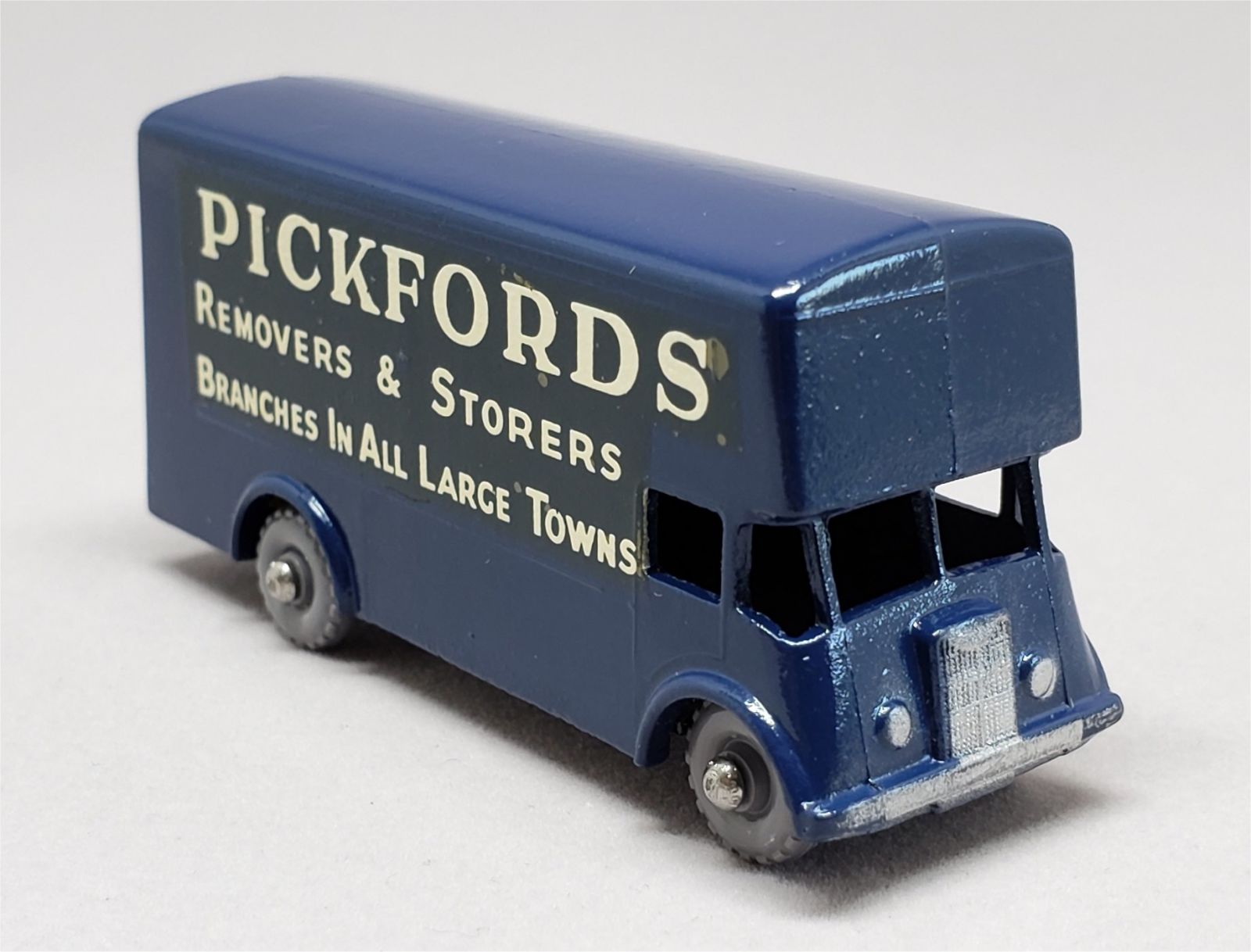 Illustration for article titled [REVIEW] Lesney Matchbox Pickford Removal Van