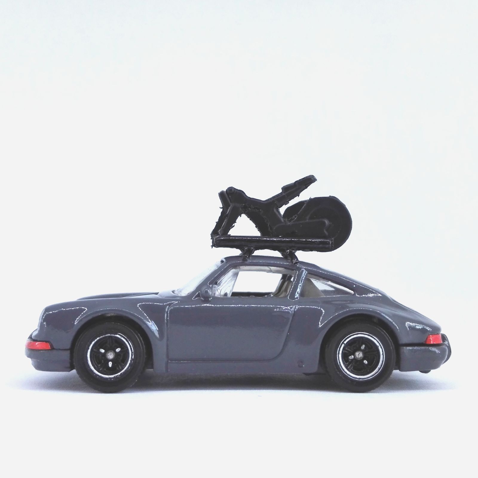 Illustration for article titled Another custom 911, cause why not?
