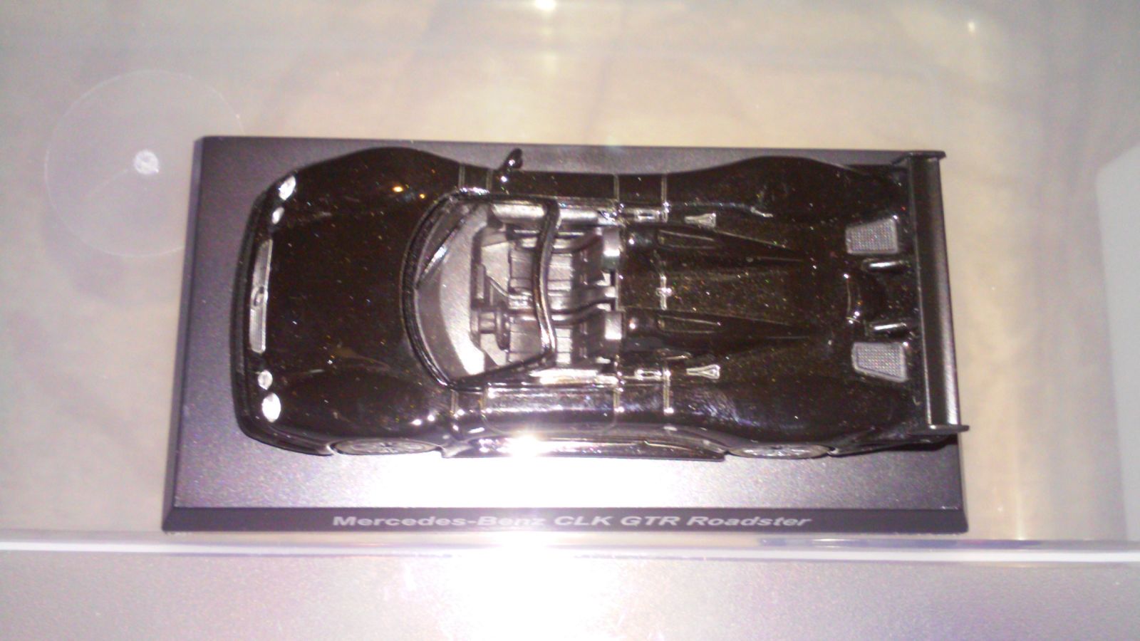 Illustration for article titled Kyosho 1/64 Mercedes-Benz CLK GTR Roadster