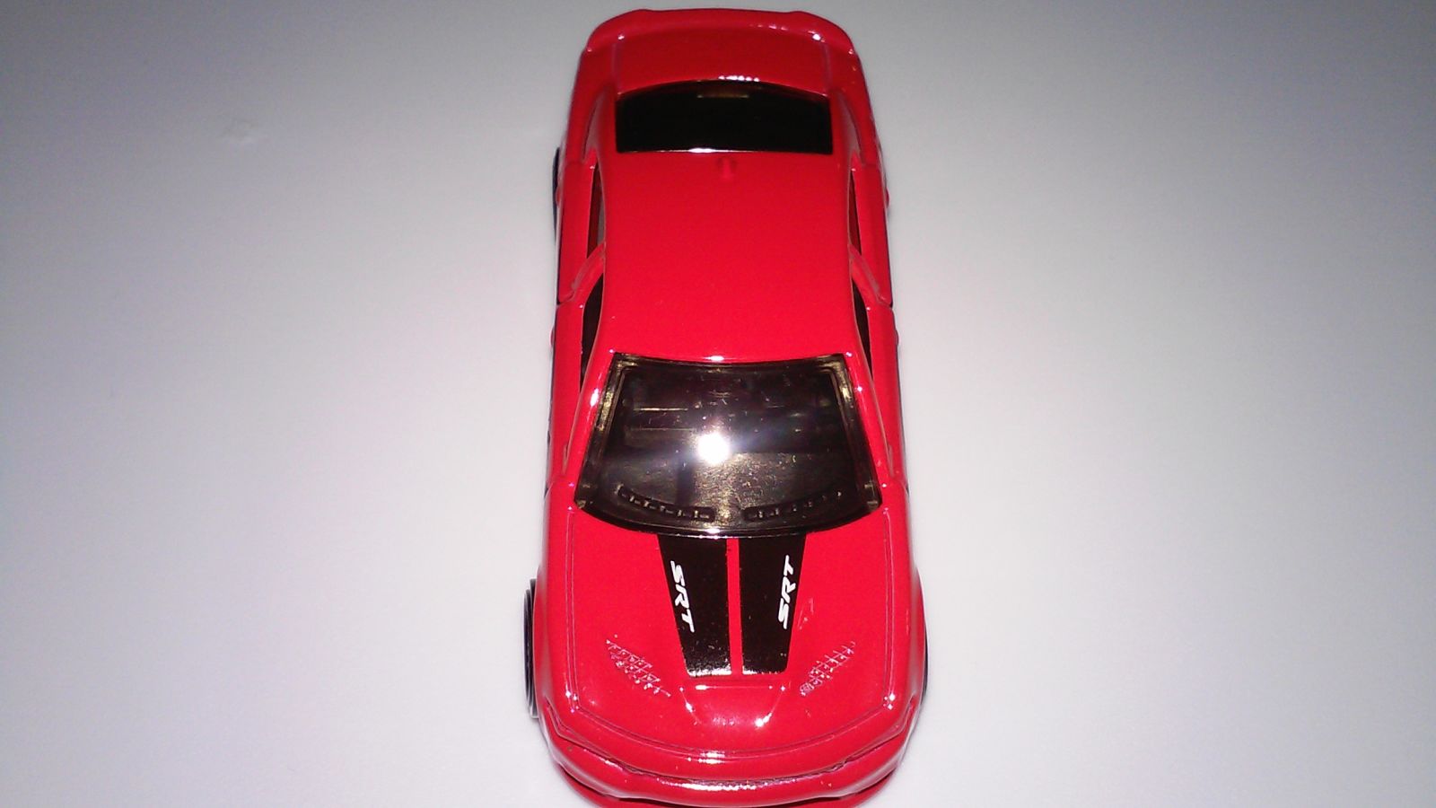 Illustration for article titled A red monster; Hot Wheels 15 Dodge Charger SRT(Hellcat).