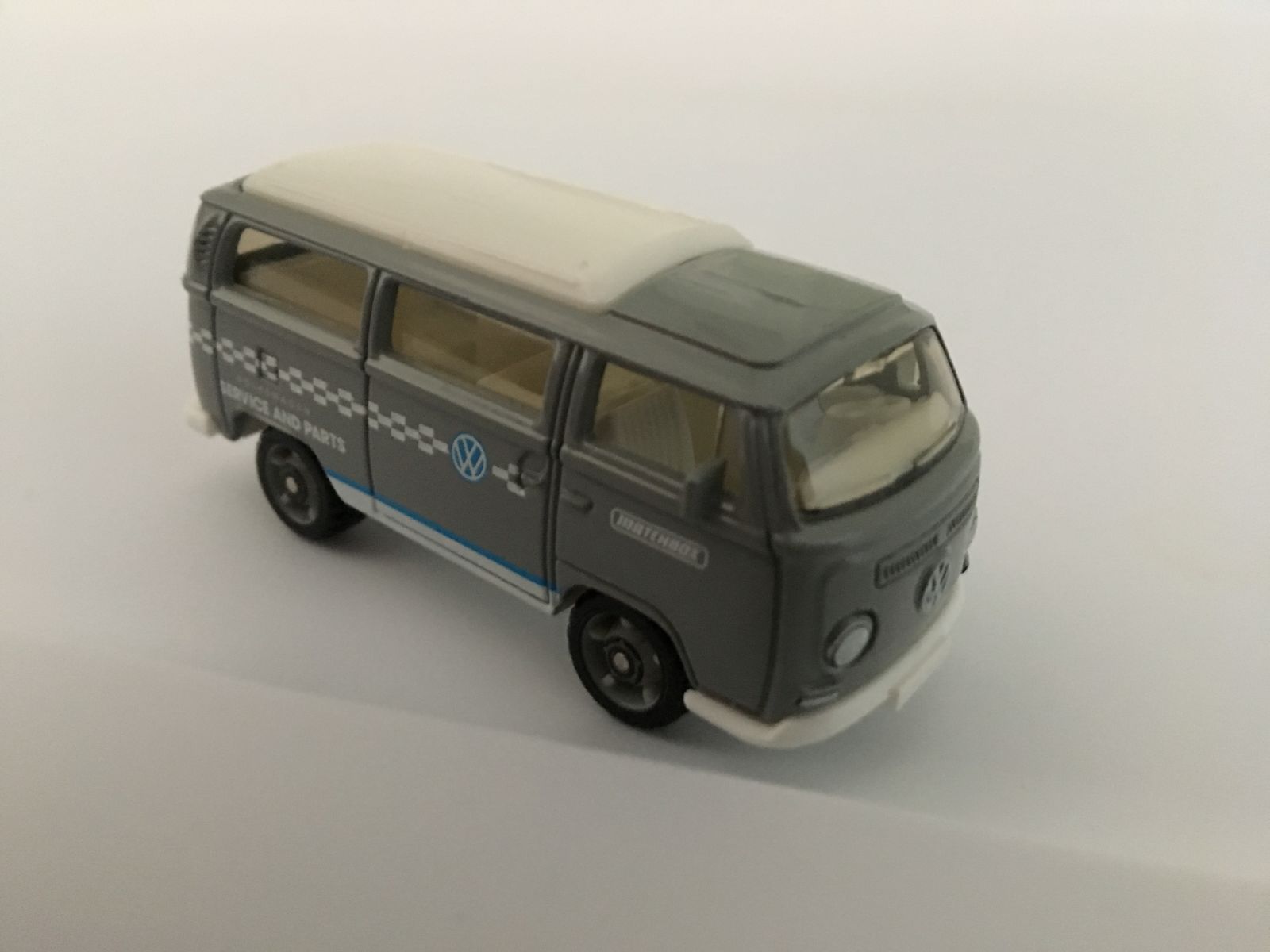 Illustration for article titled VW T2 Bus