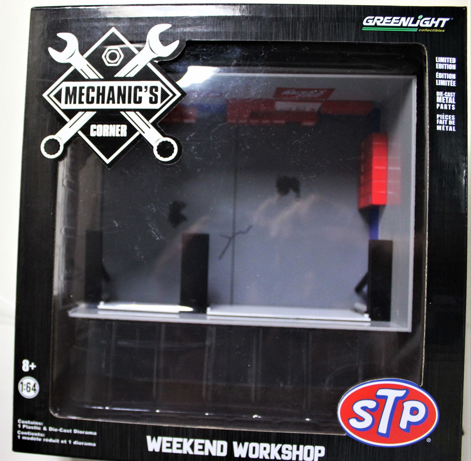 Illustration for article titled GL Mechanics Workshop Diorama Review Pt.1