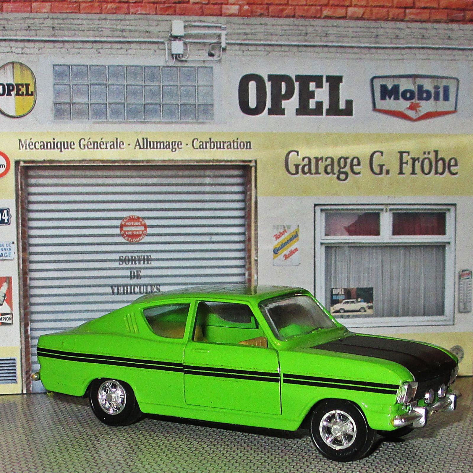 Illustration for article titled Teutonic Tuesday: Opel Rallye Kadett