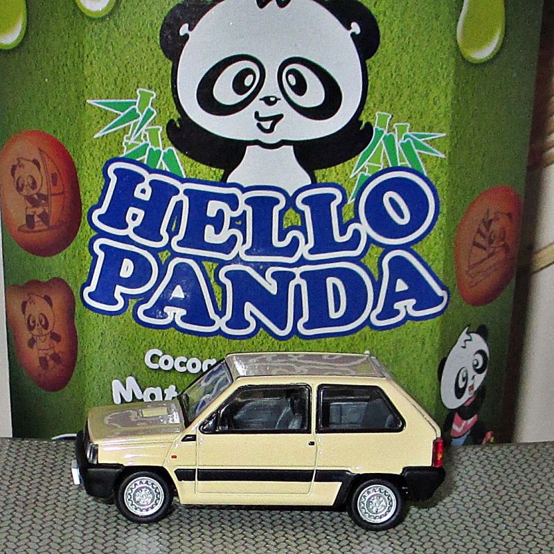Illustration for article titled Spaghetti Saturday: That beige Fiat Panda