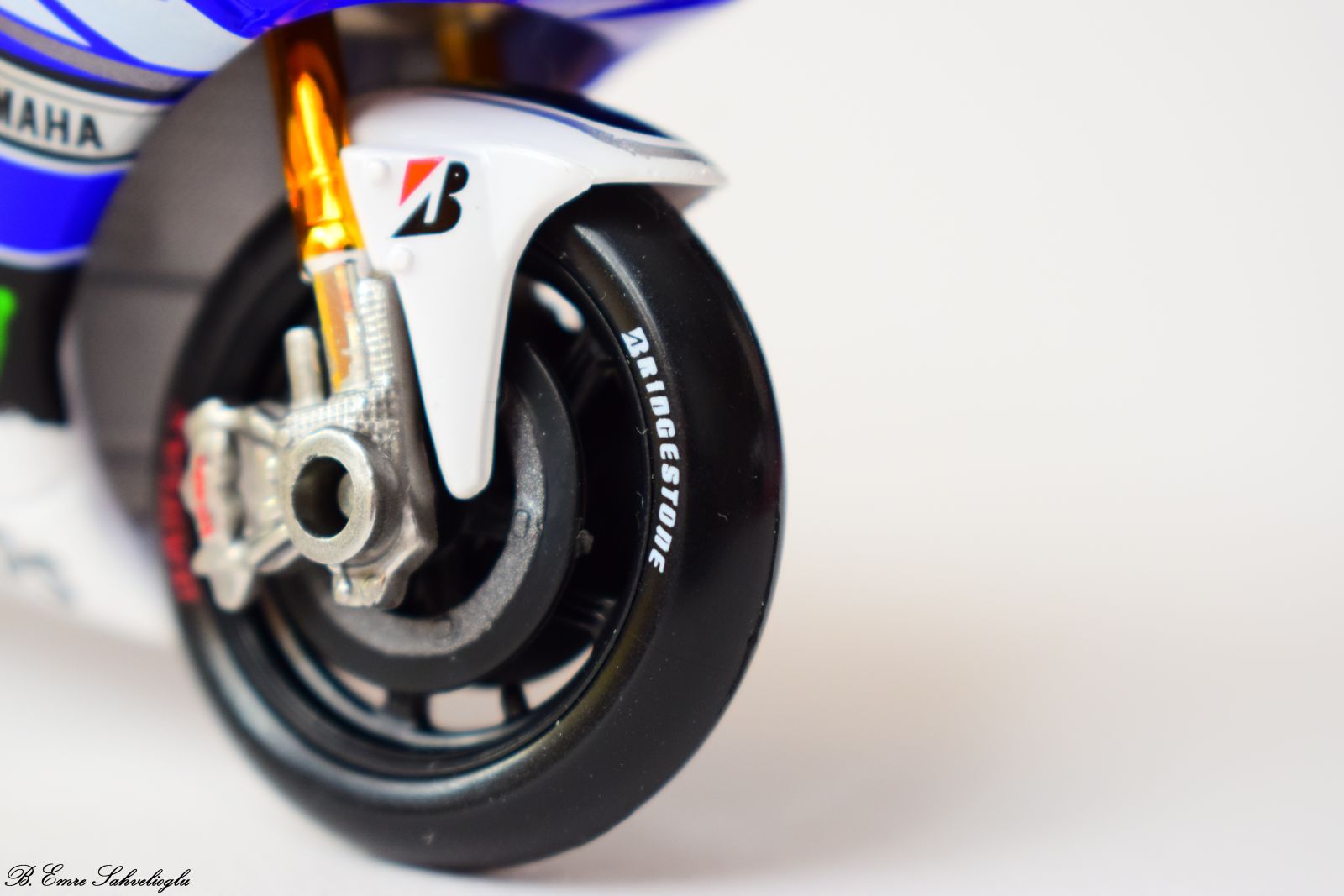 Illustration for article titled MotoGP 2013 -Jorge Lorenzos Yamaha