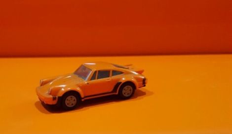 Illustration for article titled Tiny Thursday: Herpa Porsche 911 Turbo