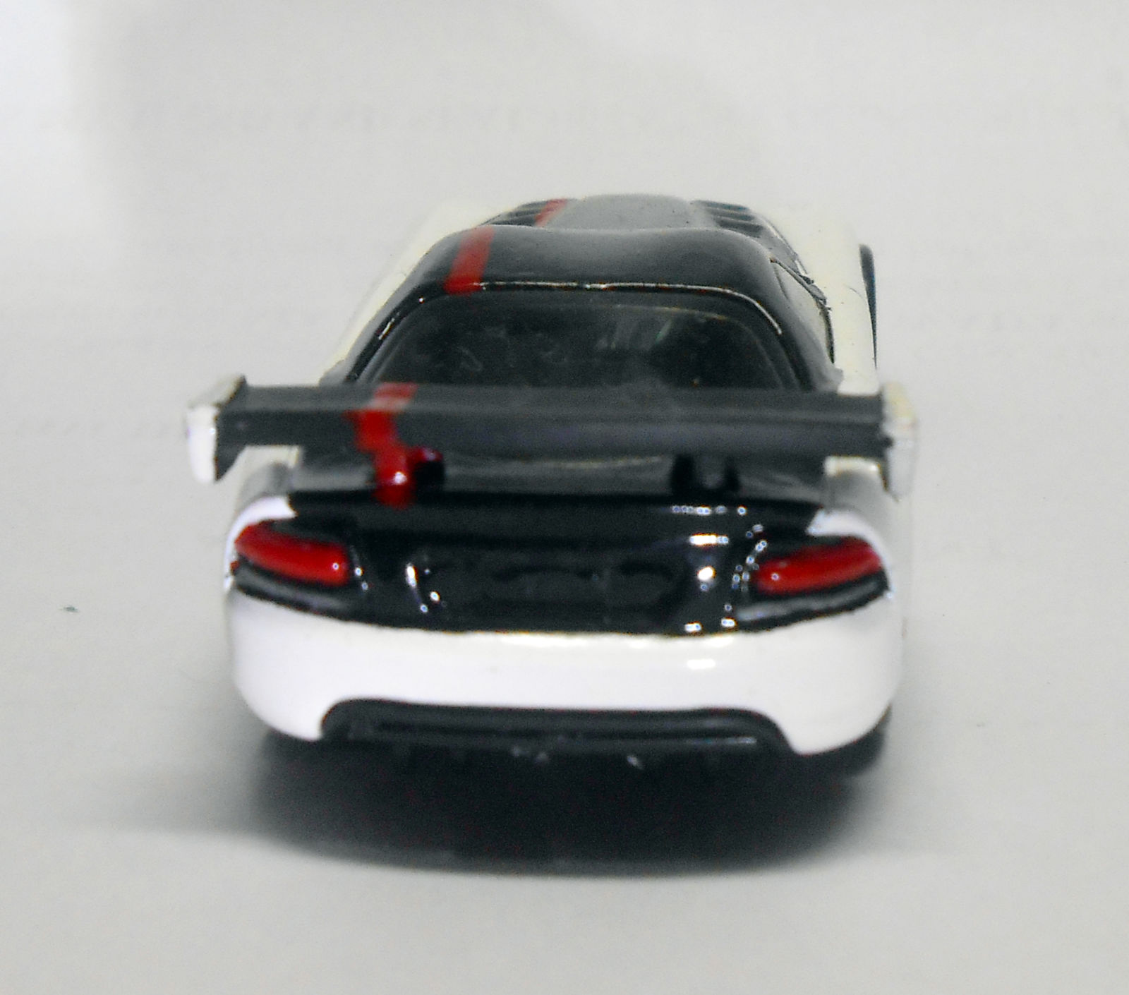 Illustration for article titled [Custom] Hotwheels Dodge Viper SRT-10 ACR