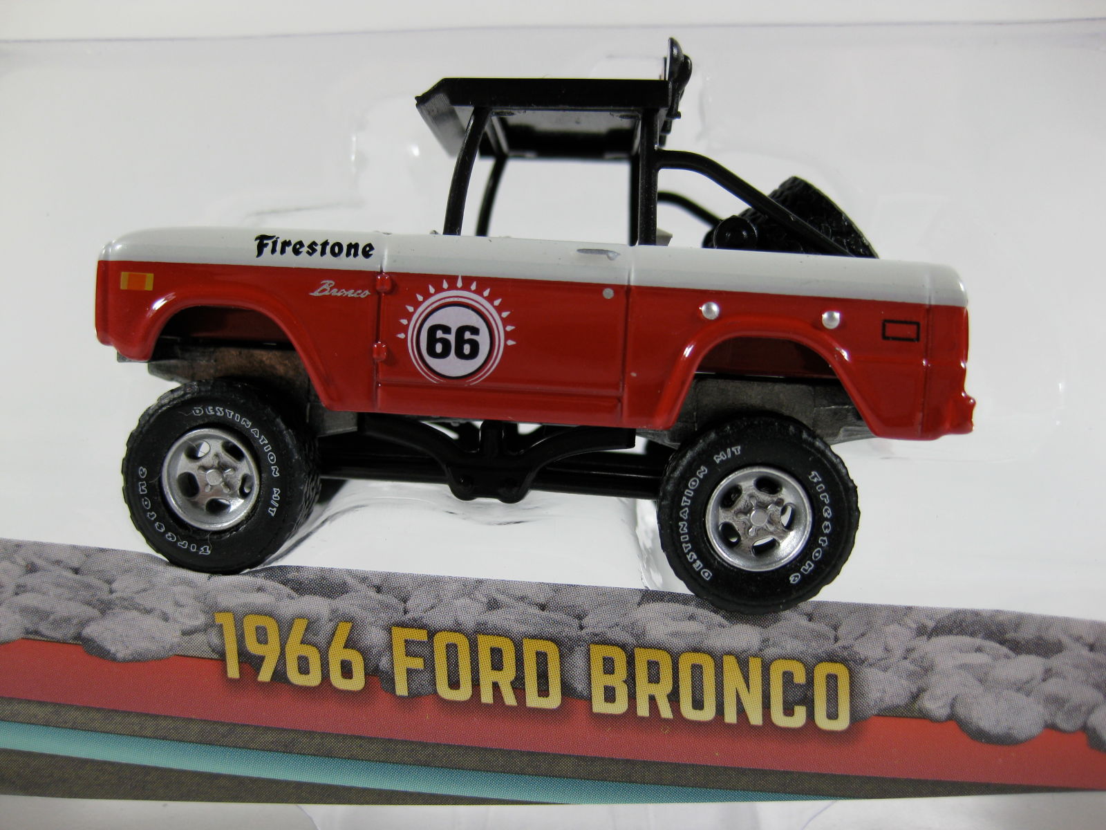 Illustration for article titled A BRONCO  A TRAILDUSTER