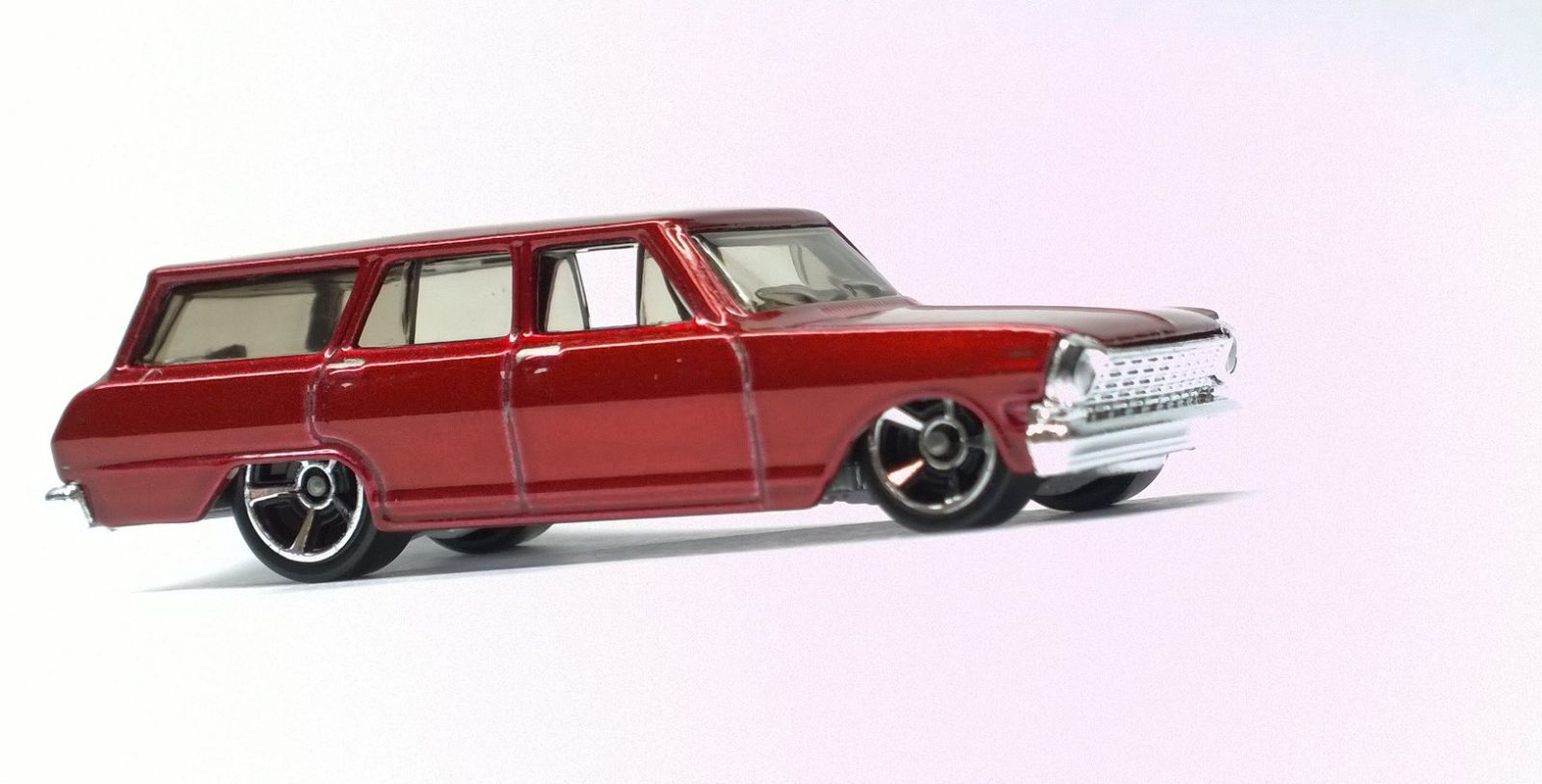 Illustration for article titled CUSTOM 8 Crate and 64 Nova wagon!! Simple mods