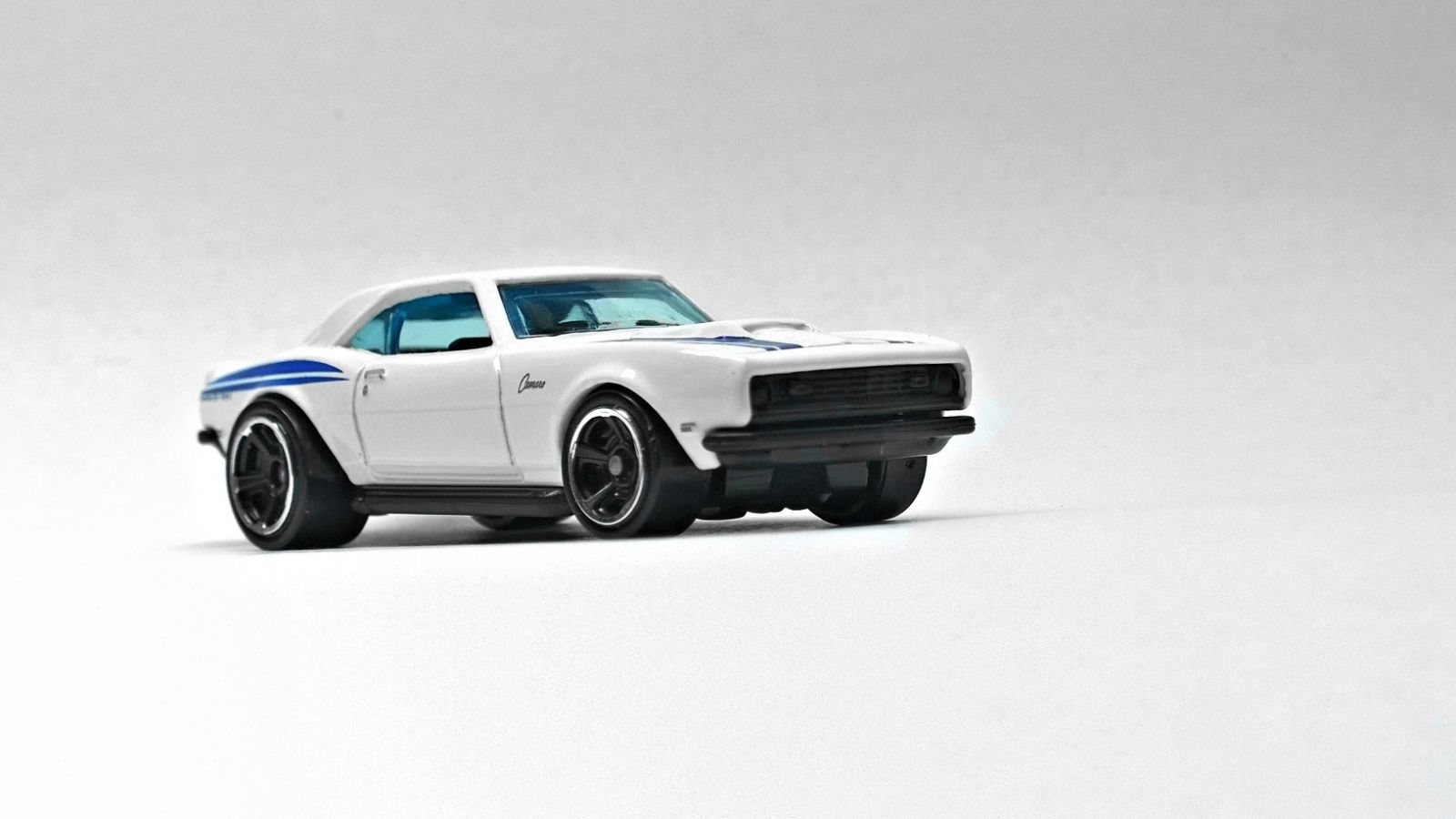 Illustration for article titled 1968 COPO Camaro pics. Recent N case HAWL