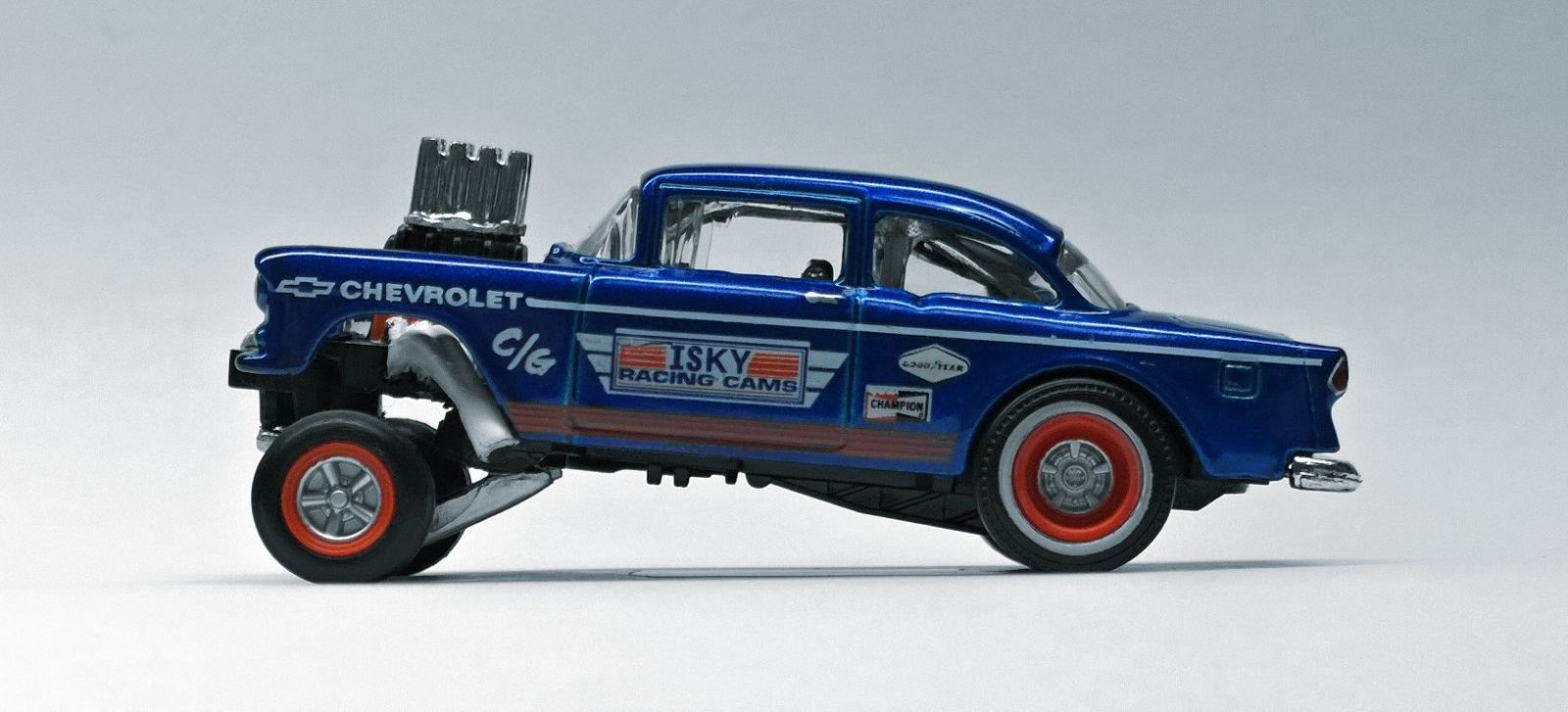 Illustration for article titled CUSTOM! 55 Chevy Gasser mash up part 2! Lots of pics and how-to