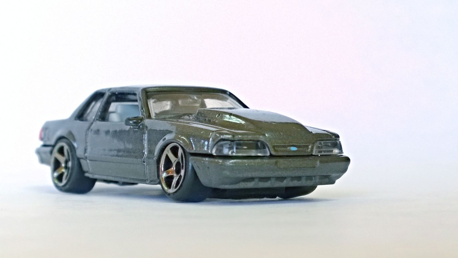 Illustration for article titled CUSTOM 1993 Mustang SSP Coupe - now with IRS!