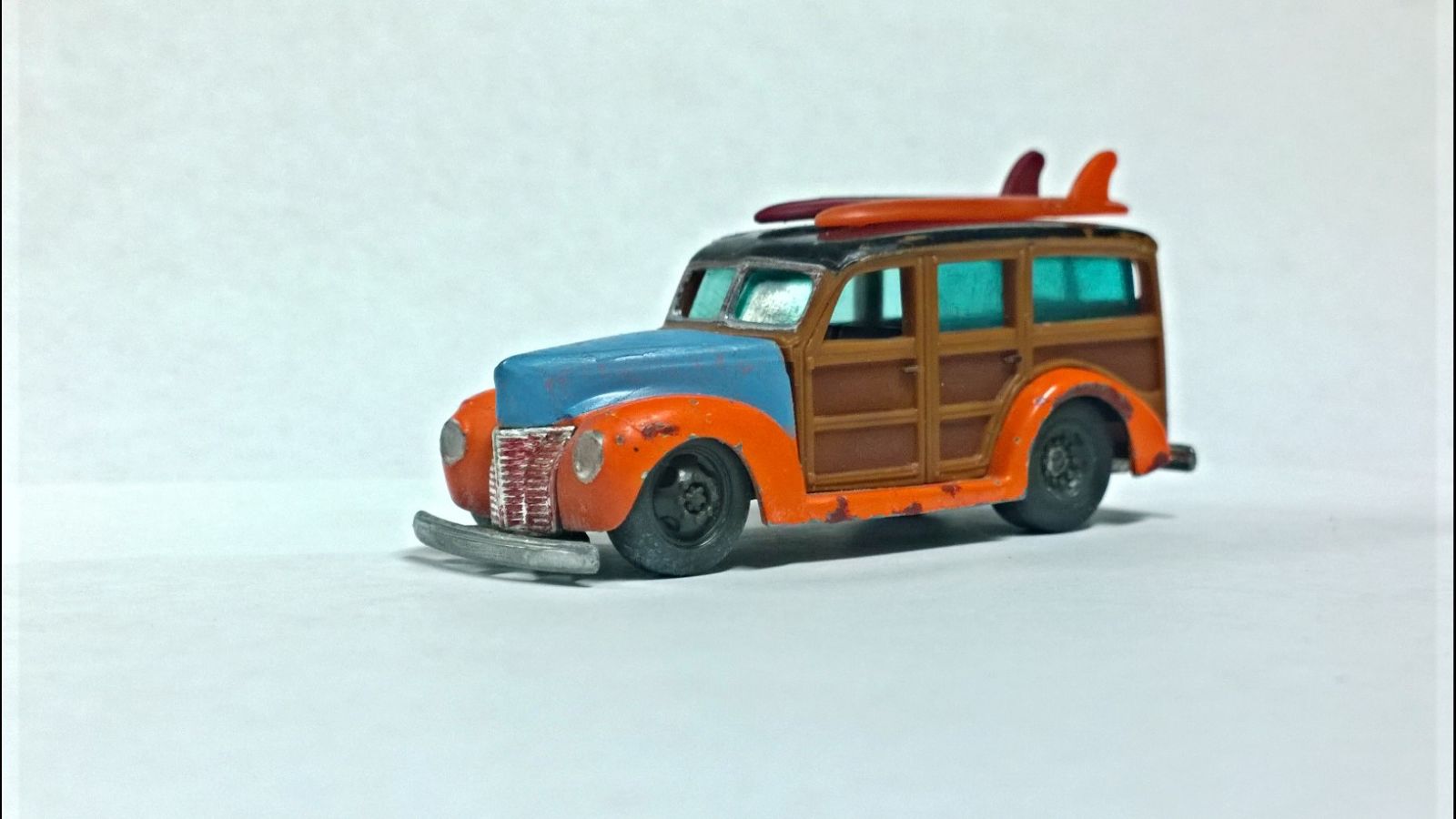Illustration for article titled CUSTOM! Finished Woody wind-up! Lots of build pics