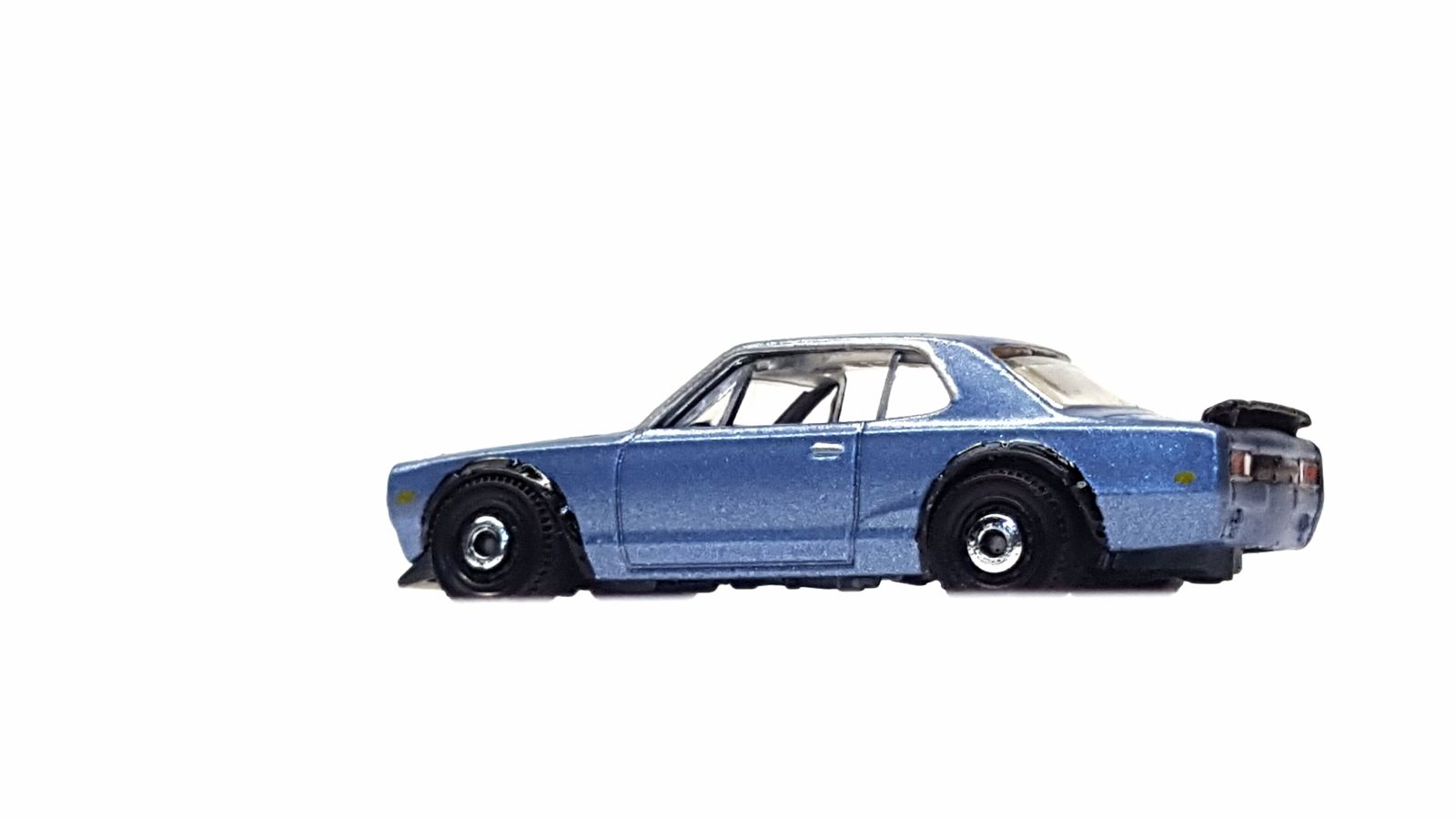 Illustration for article titled Long time, no post. A CUSTOM Skyline 2000 GT-R!!!