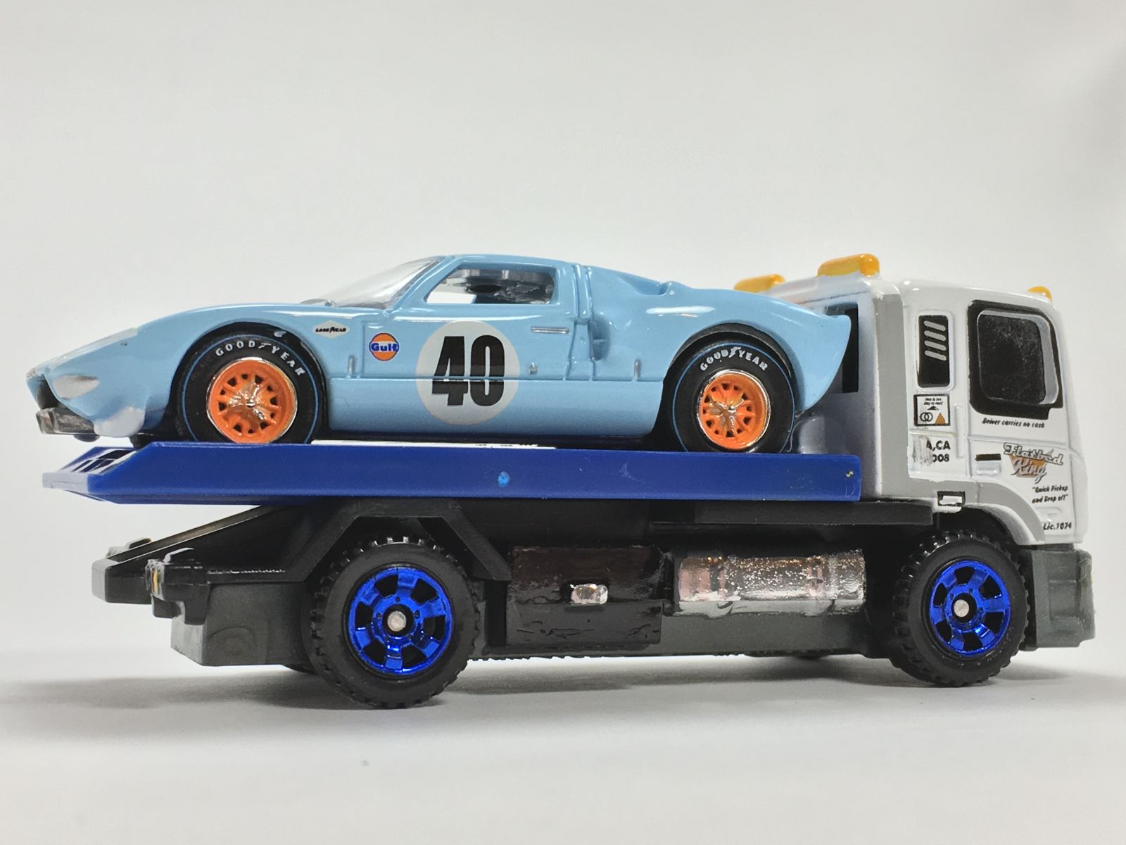 Auto World 1965 Ford GT40