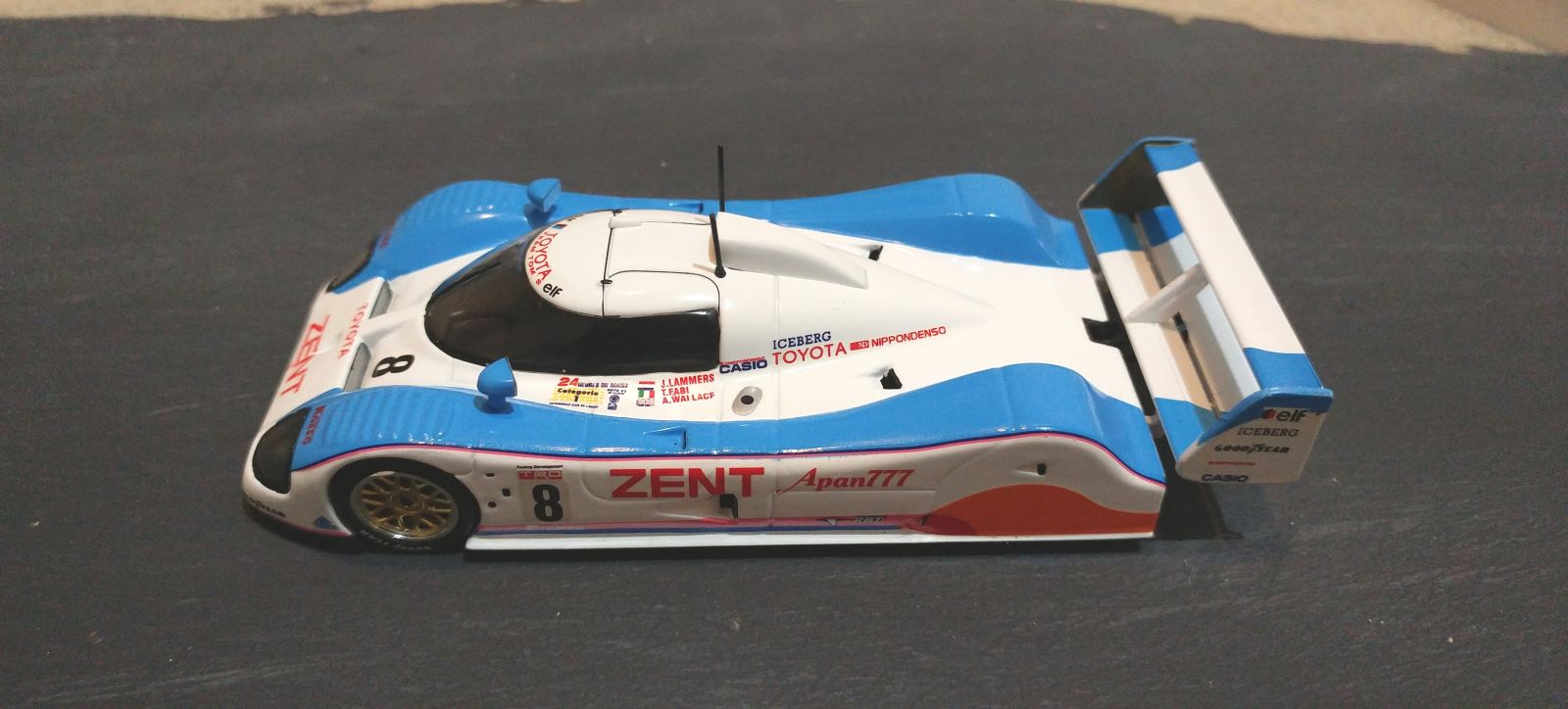 Illustration for article titled French Friday: Toyota TS010 As Raced At Le Mans in 1992