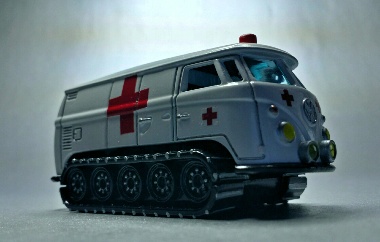 Illustration for article titled Alpine Ambulance: The Complete Superfly Contest Build