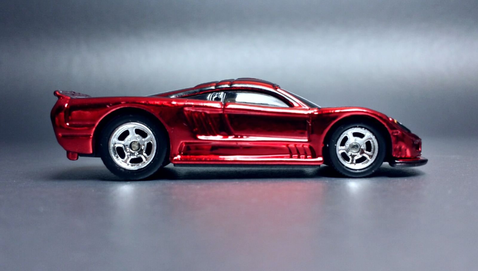Illustration for article titled Saleen S7 Saturday